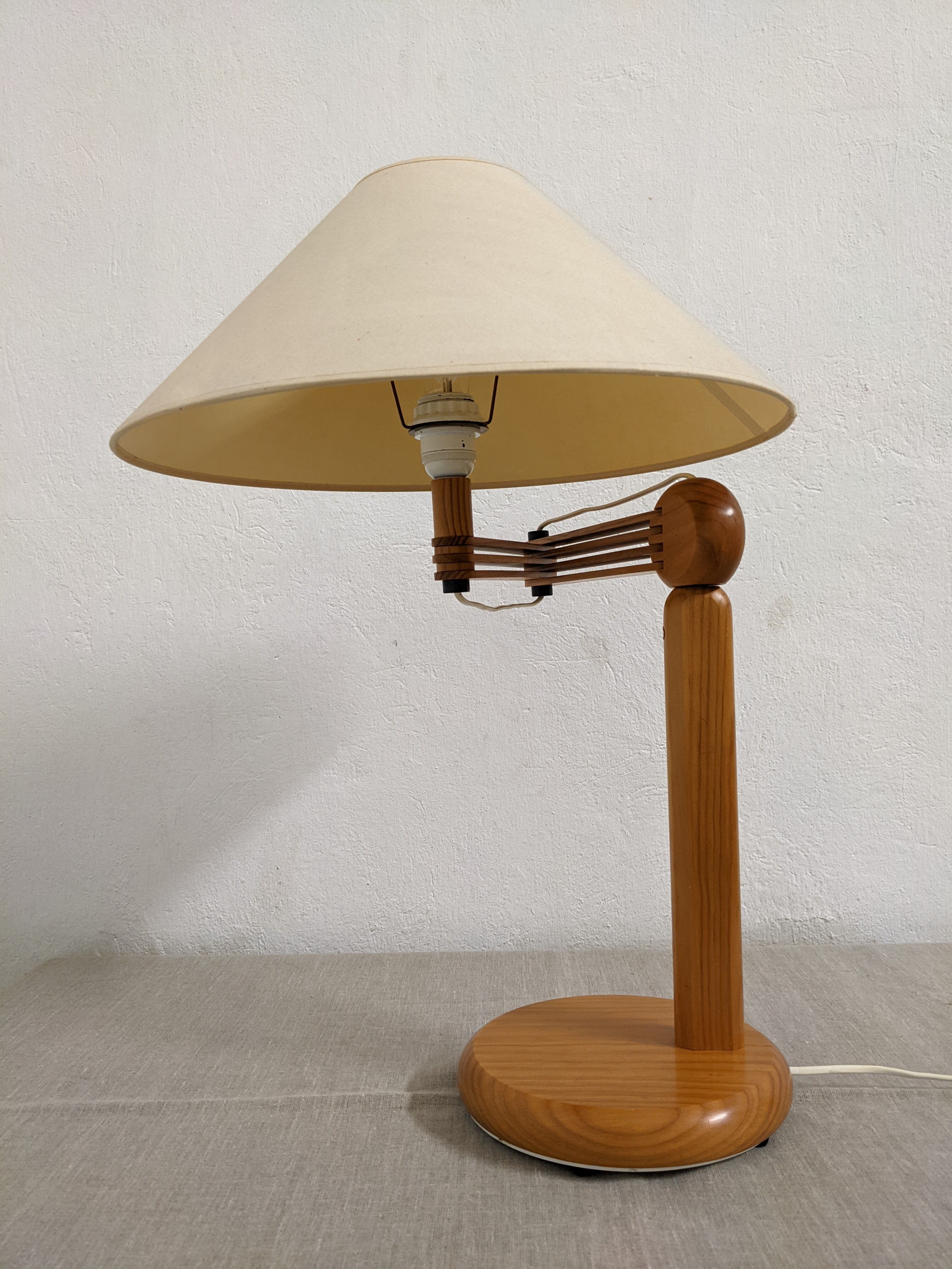Scandinavian articulated pitchpin lamp from the 70s/80s