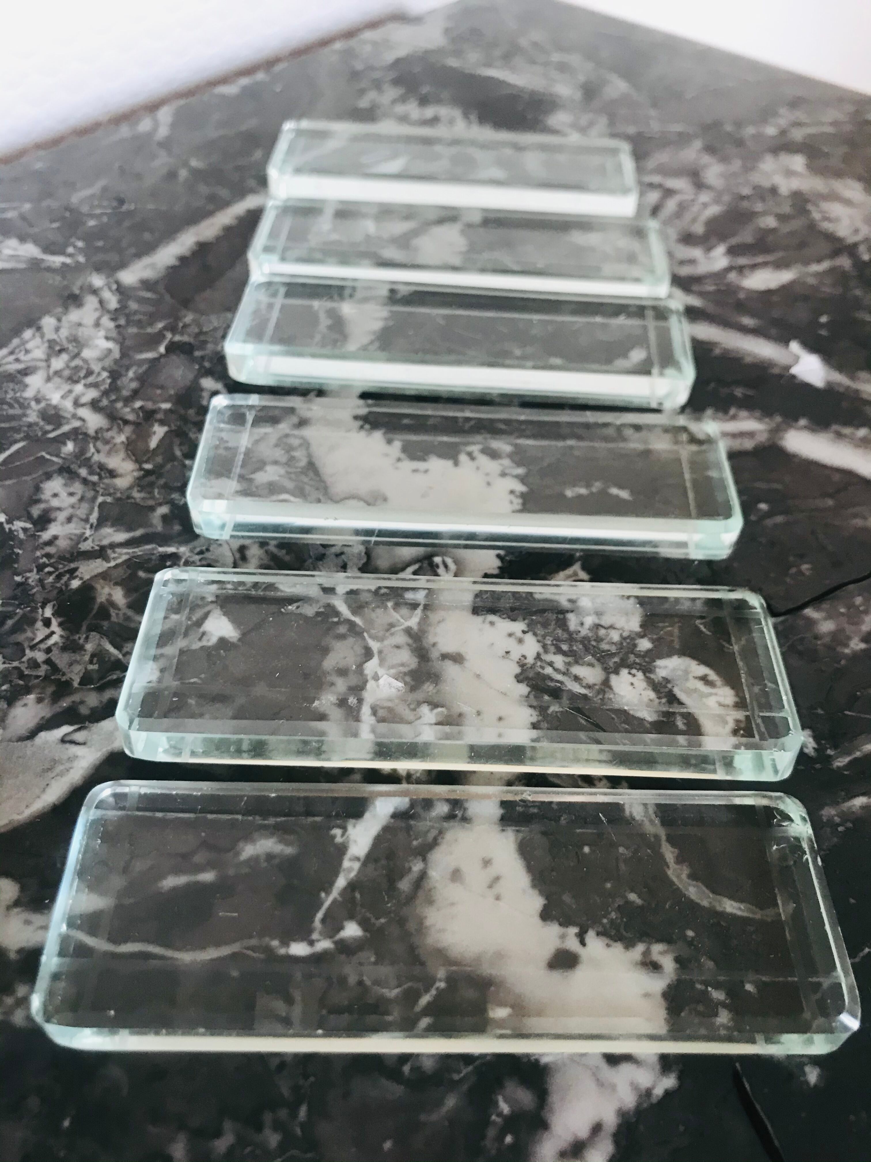 Porte couteaux en verre