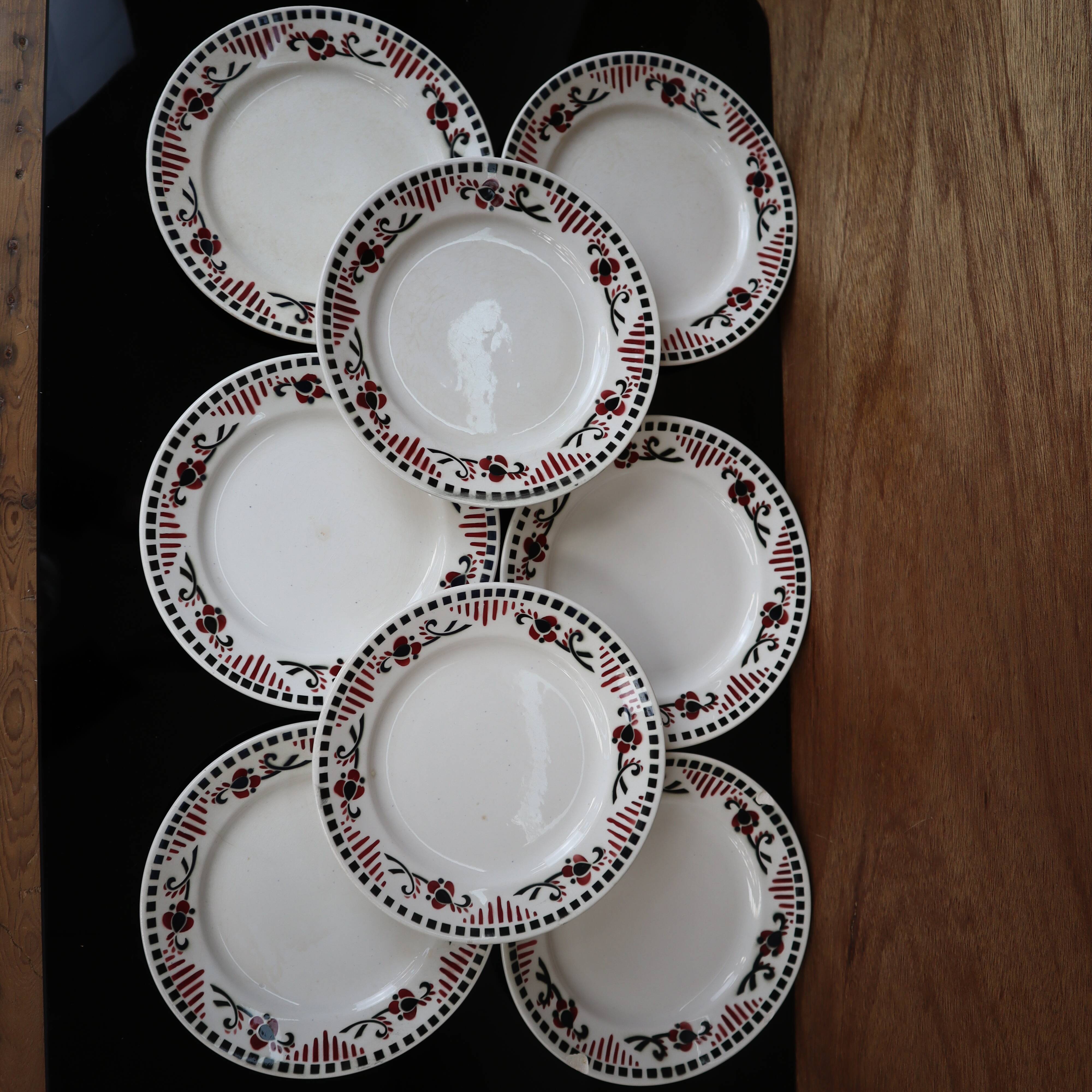 8 Terre de Fer dessert plates, “Damascus” model, Moulin des Loups and Hamage