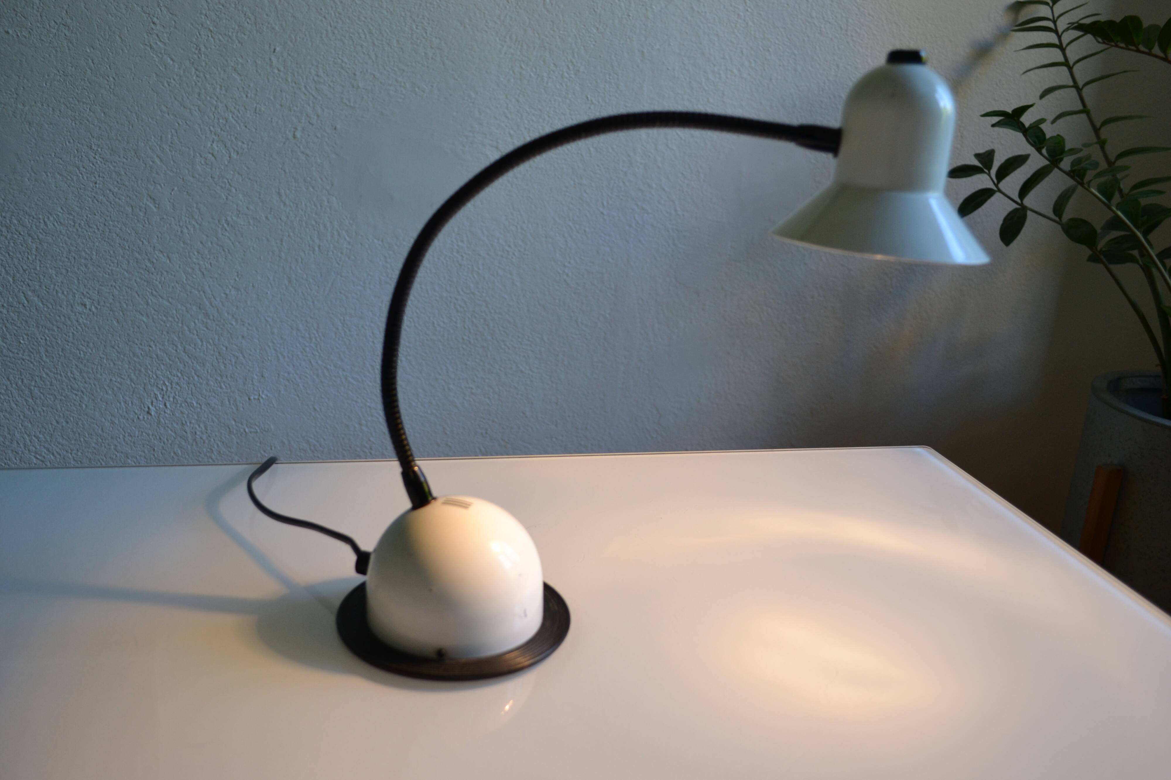 postmodern articulated lamp Italy 1980s 1980