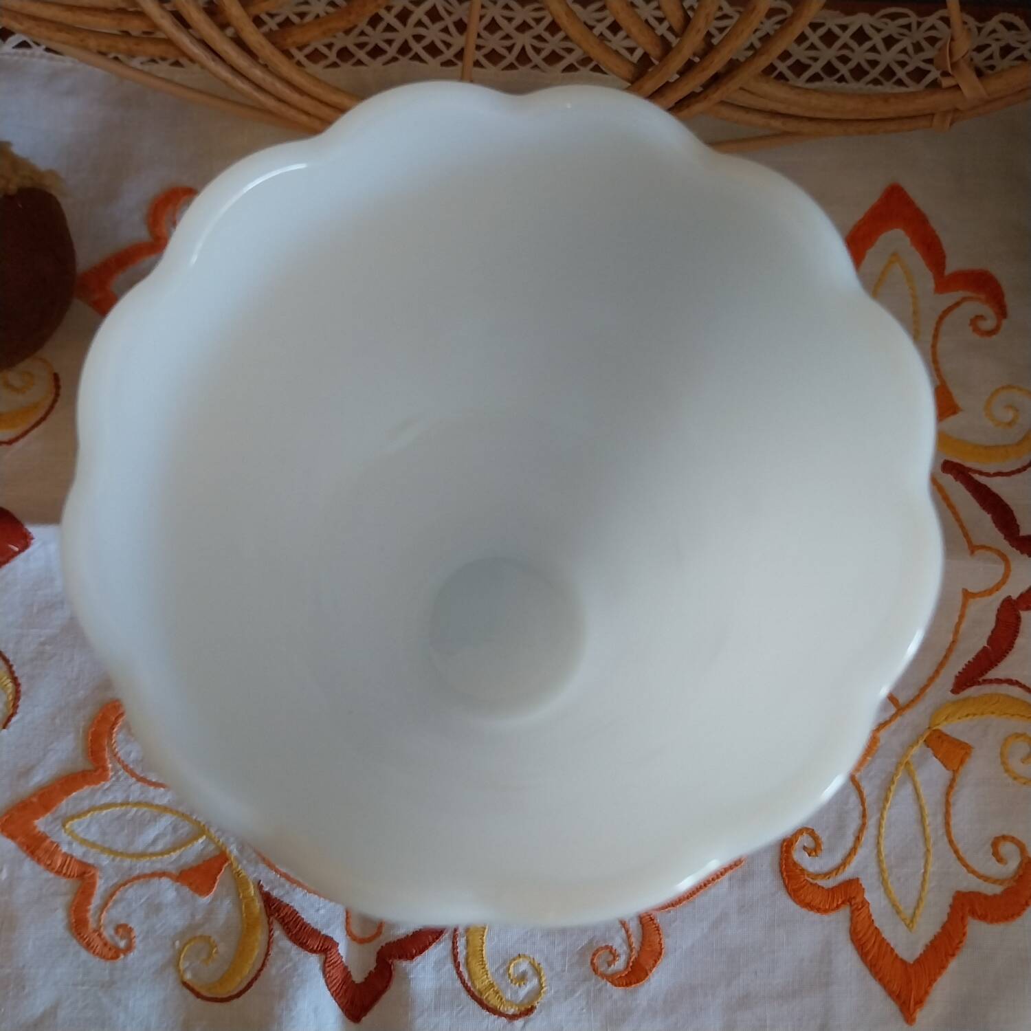 Vintage white opaline vase