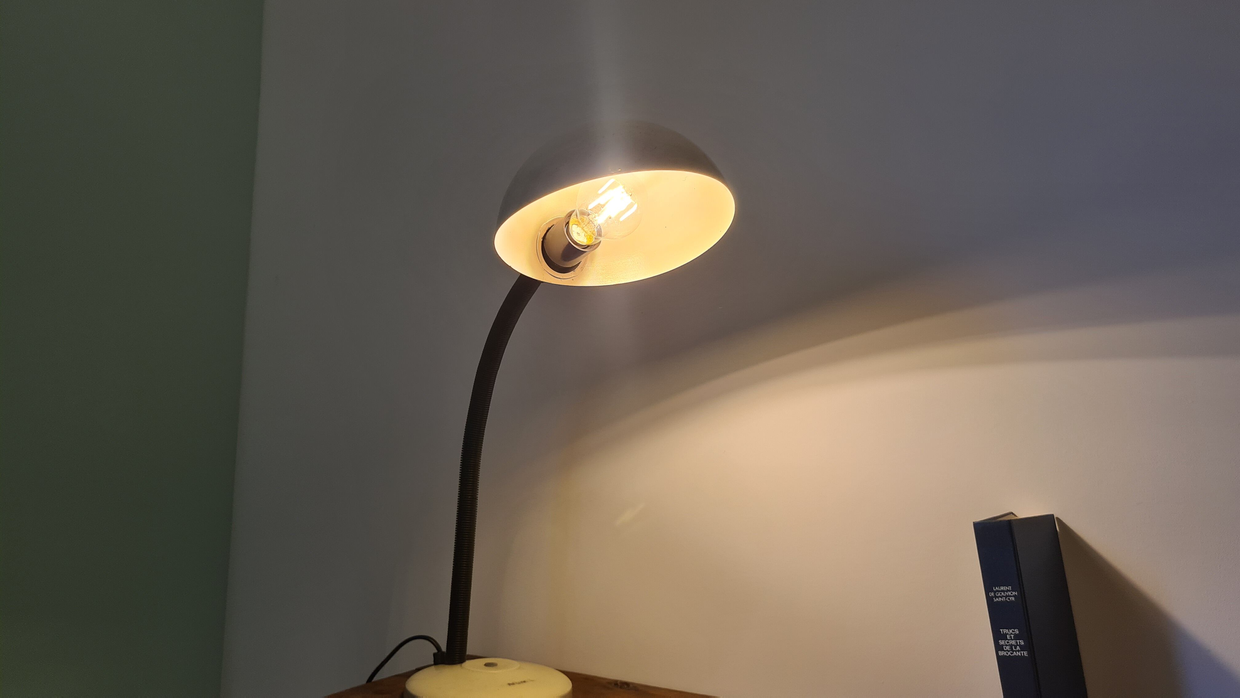 Vintage desk lamp