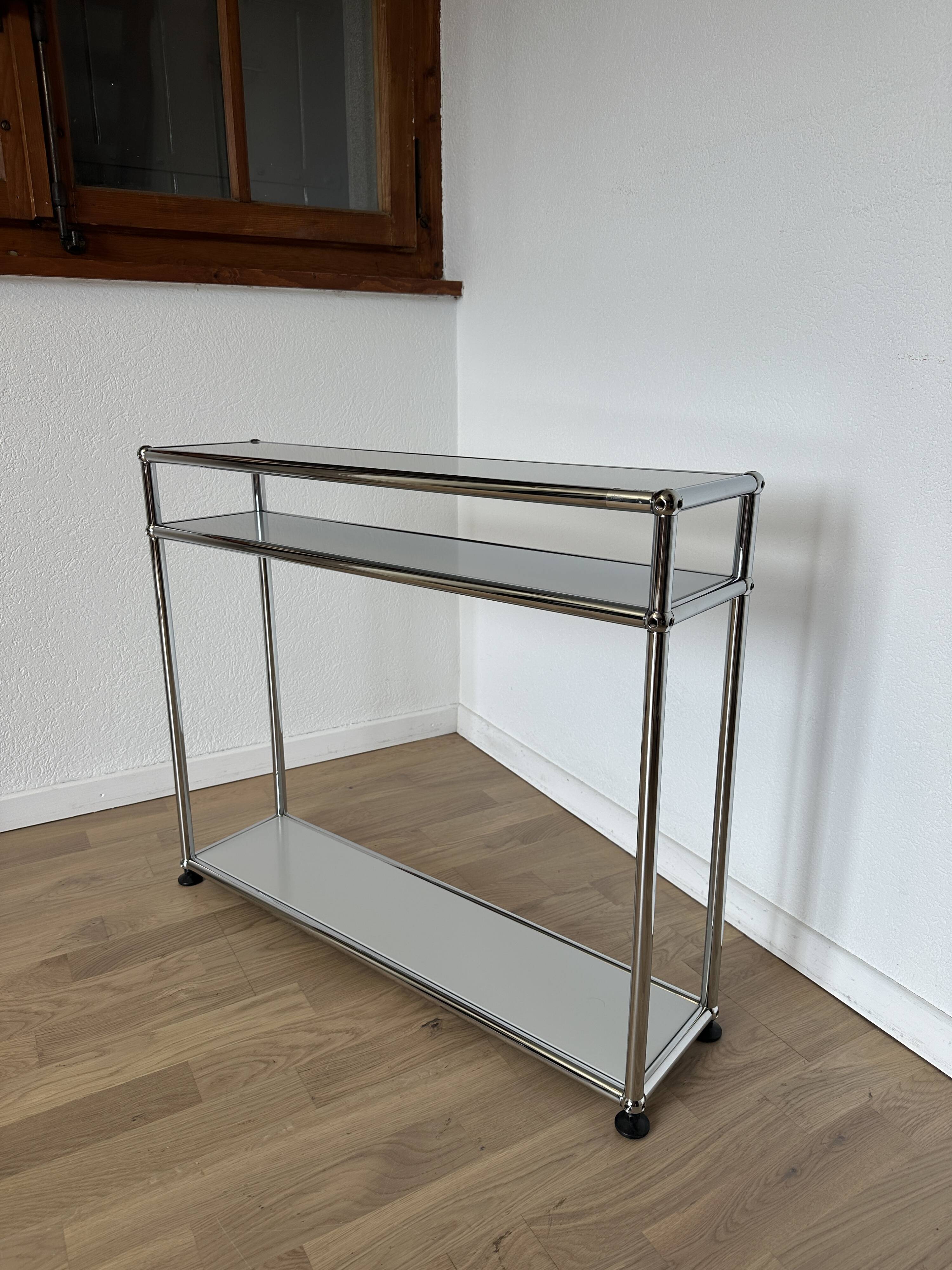 Étagère USM Haller en Gris Clair