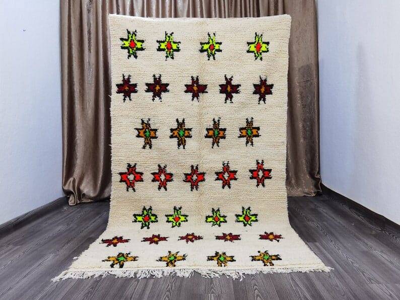 Traditional handmade pure wool Berber rug size 150 x 250 cm.