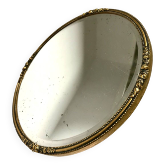 Miroir biseauté antique avec cadre en métal doré