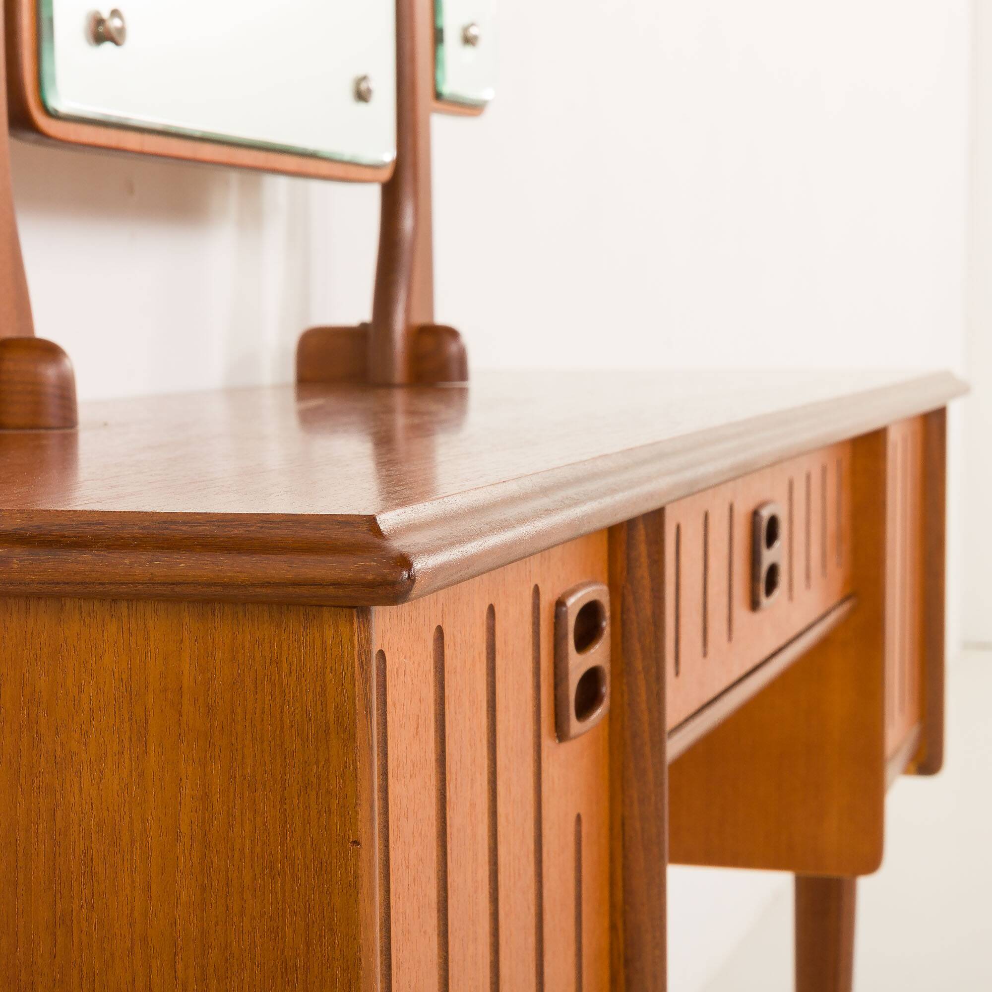 Scandinavian mid-century teak dressing table in teak, Norway, 1970s