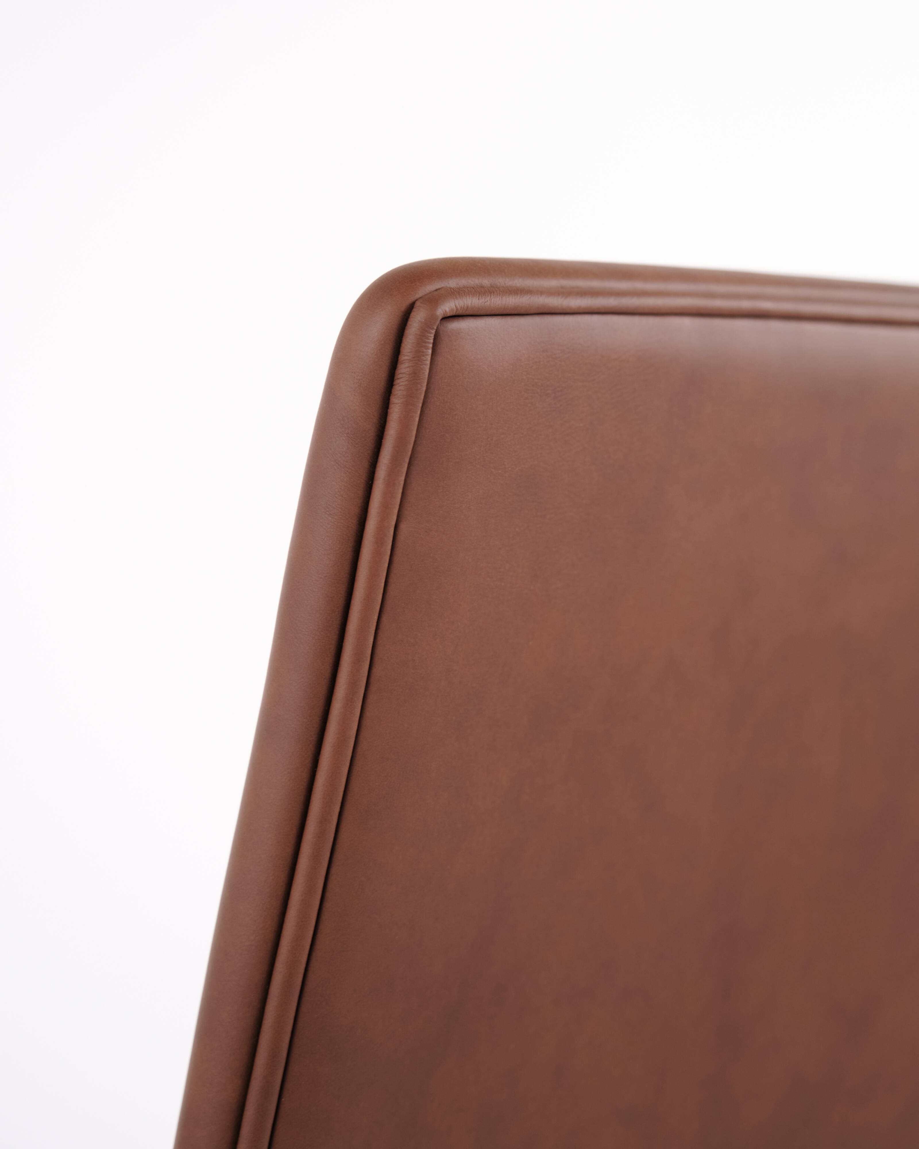 Oxford classic office chair - model 3291 - brown leather - Arne Jacobsen - Fritz Hansen