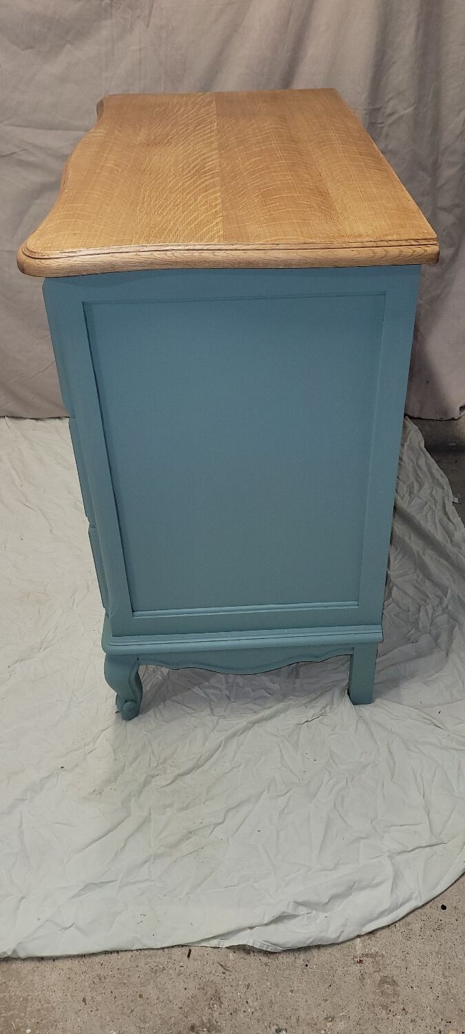 Louis xv style chest of drawers