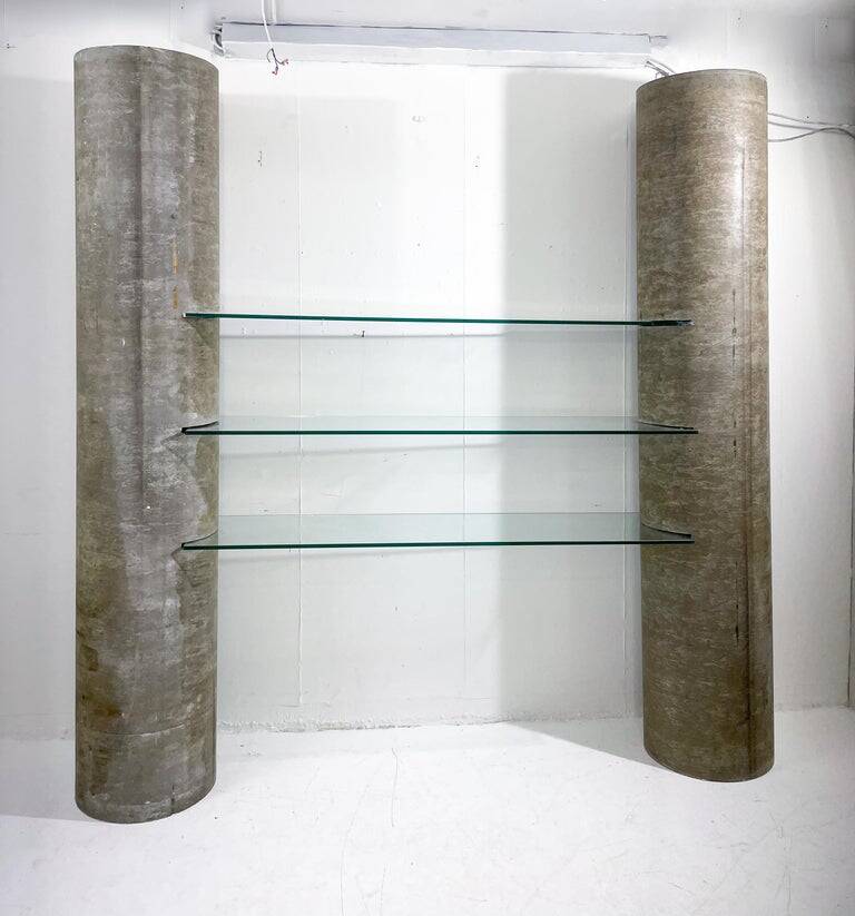 Sculptural brutalist shelf in Eternit fibrociment concrete from the 1980s.
