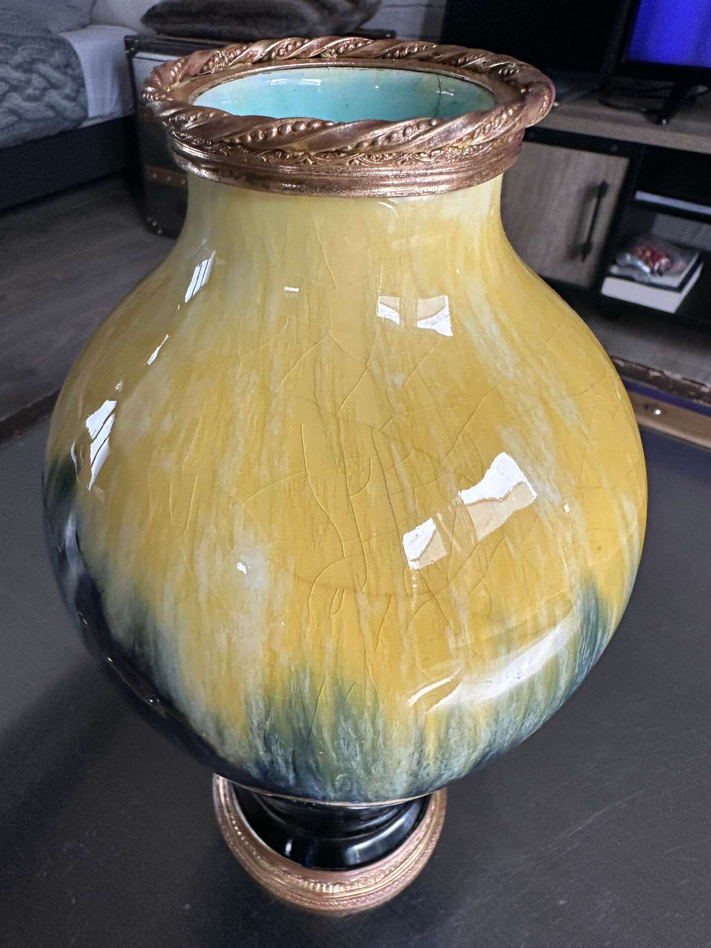 Art Deco vase in yellow and blue flamed earthenware - Shape 485, circa 1930