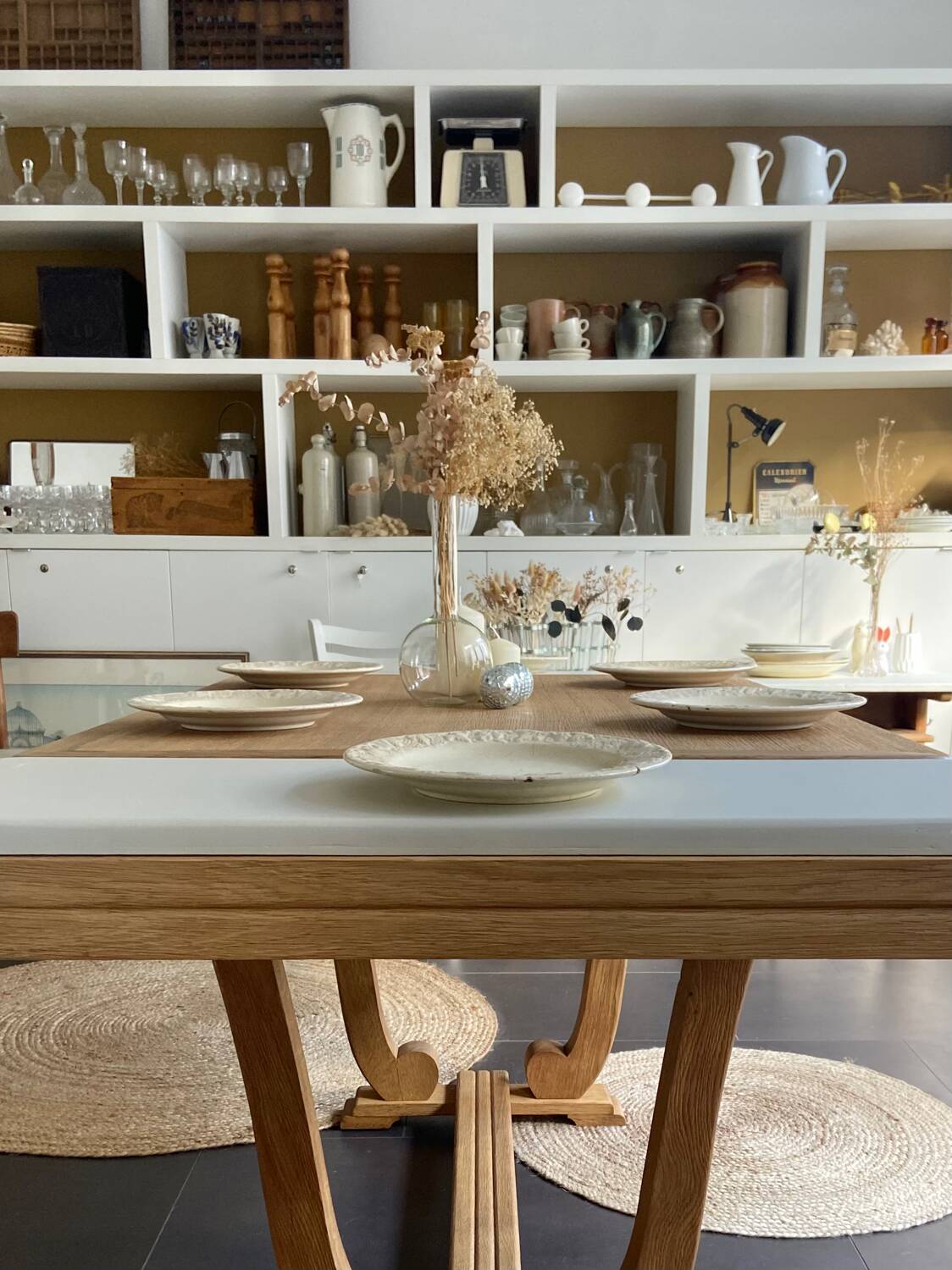 Art deco oak table + extensions