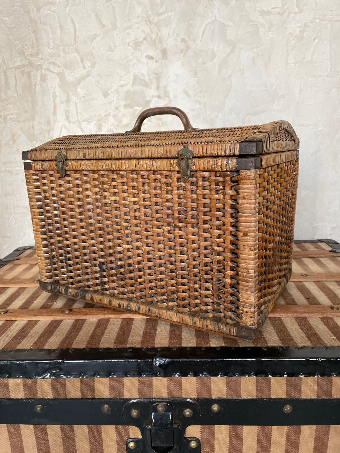 Wicker trunk woven nineteenth century