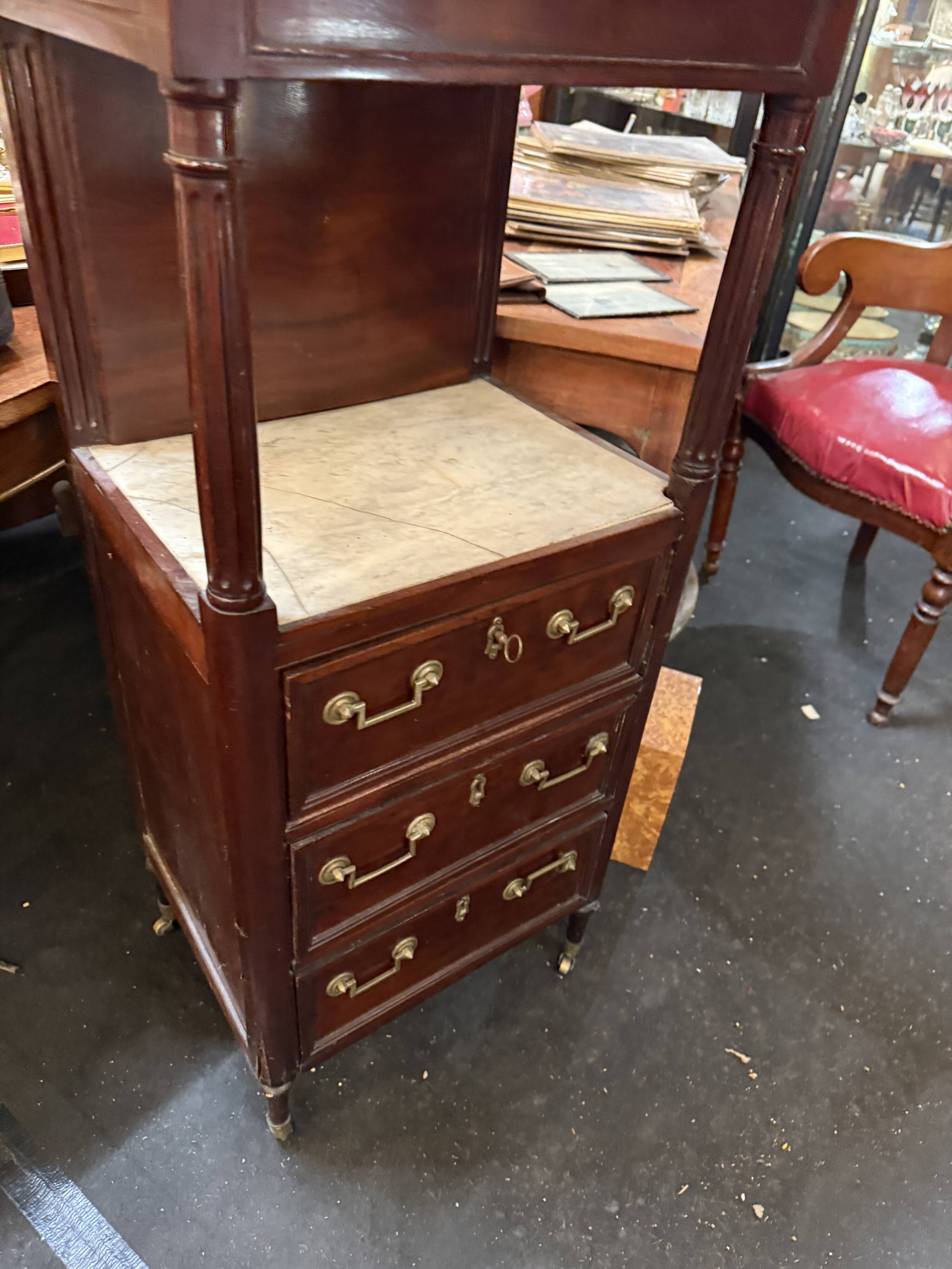 Mahogany barber's dresser