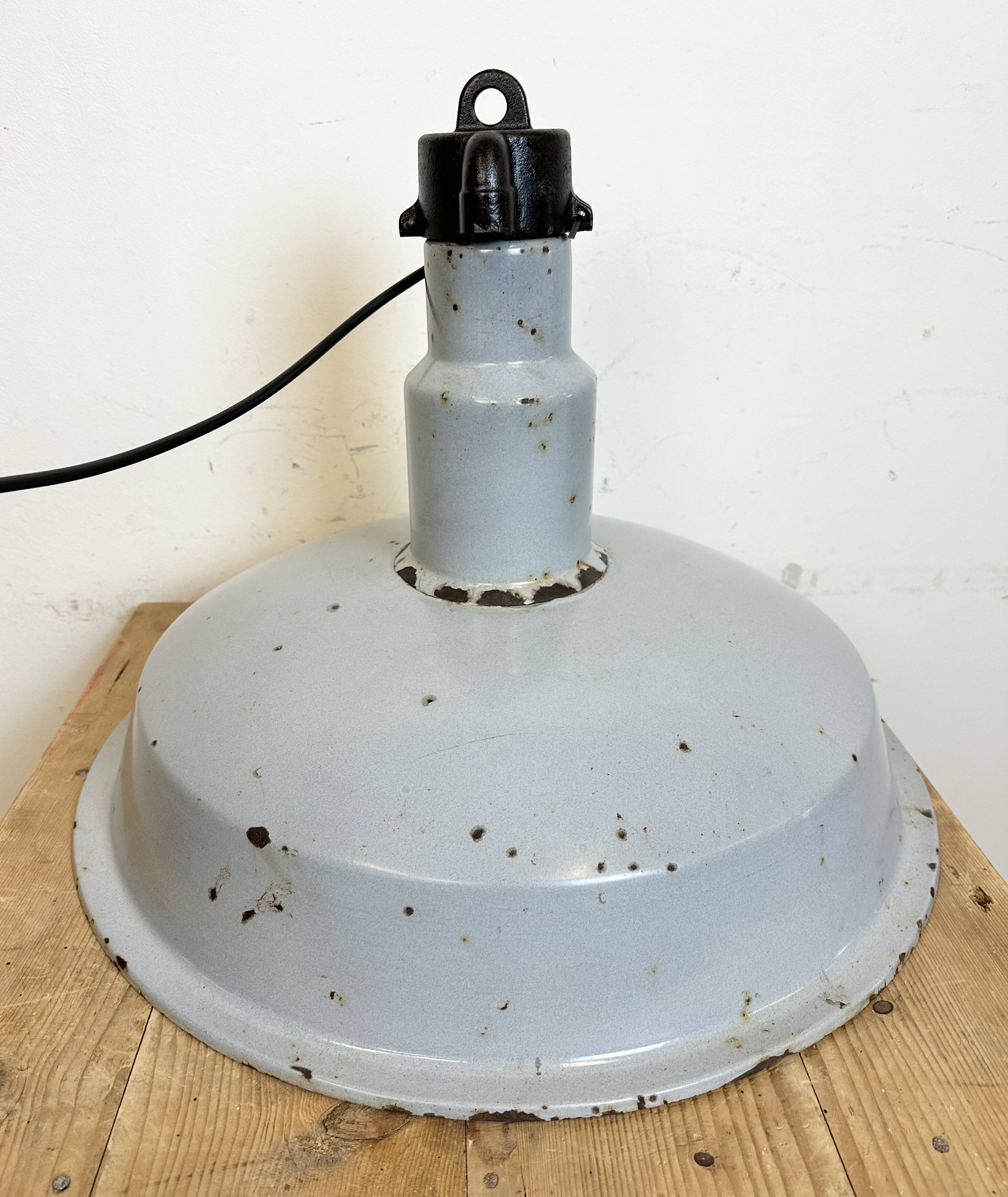 Large industrial midcentury grey enamel factory lamp, 1950s