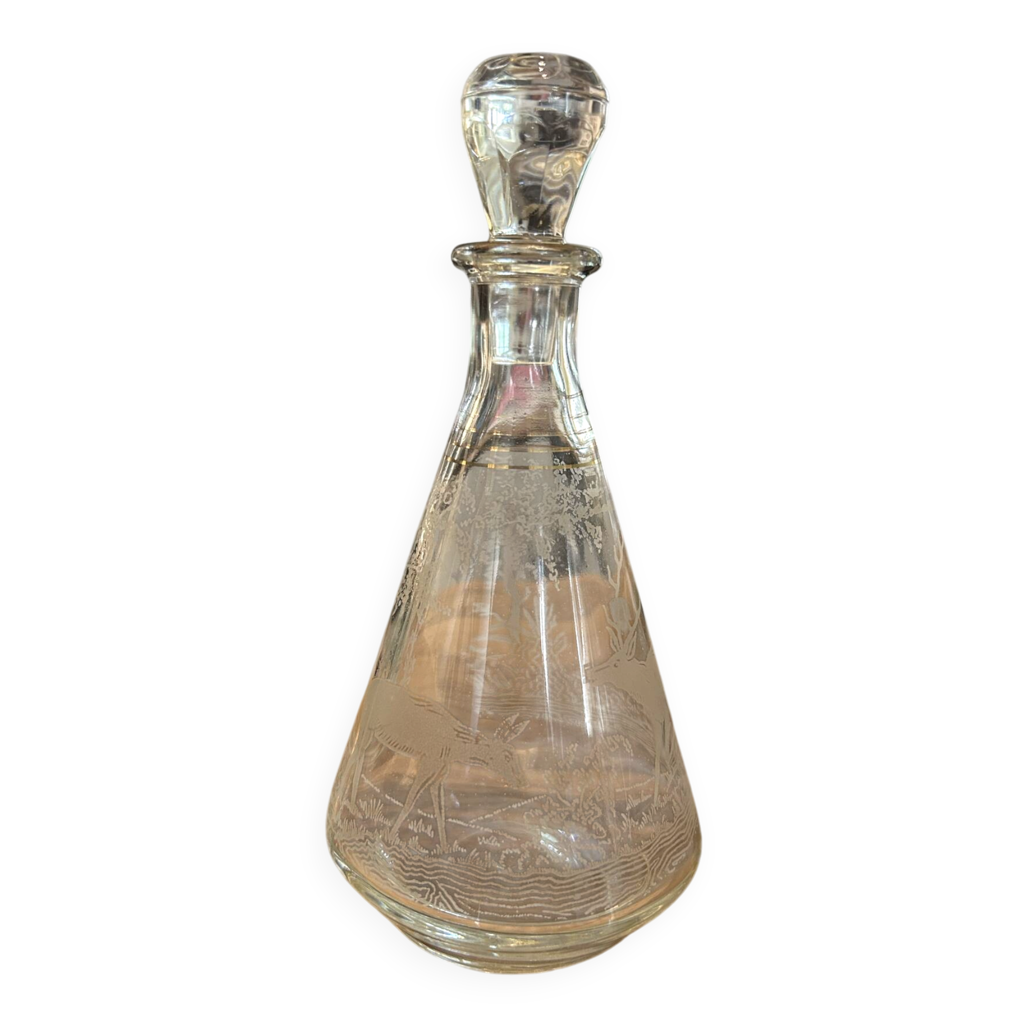 Petite carafe vintage en verre gravé – décor cerf et forêt