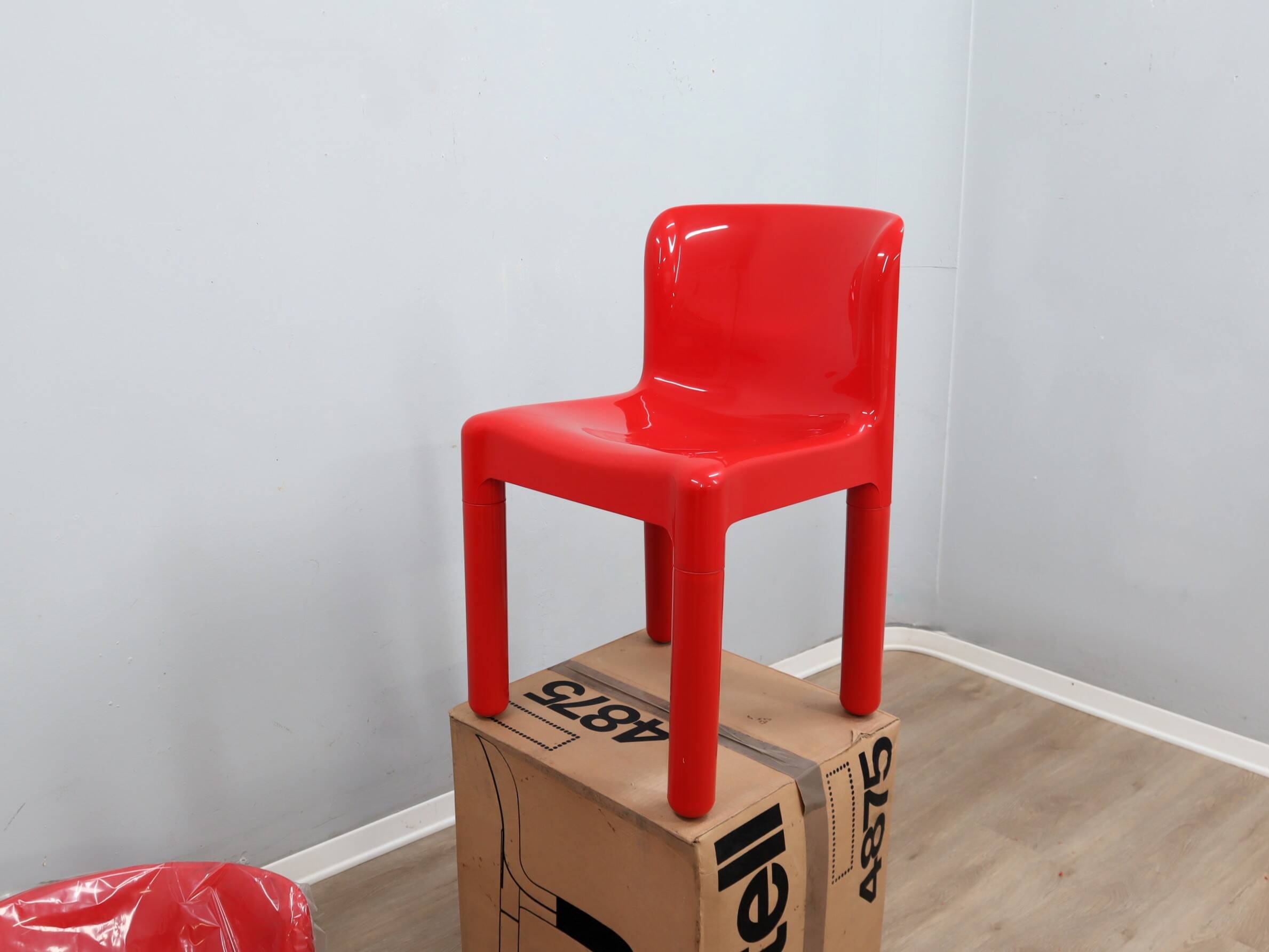 1970s pair of Kartell Model 4875 Chairs by Carlo Bartoli (fund STOCK)