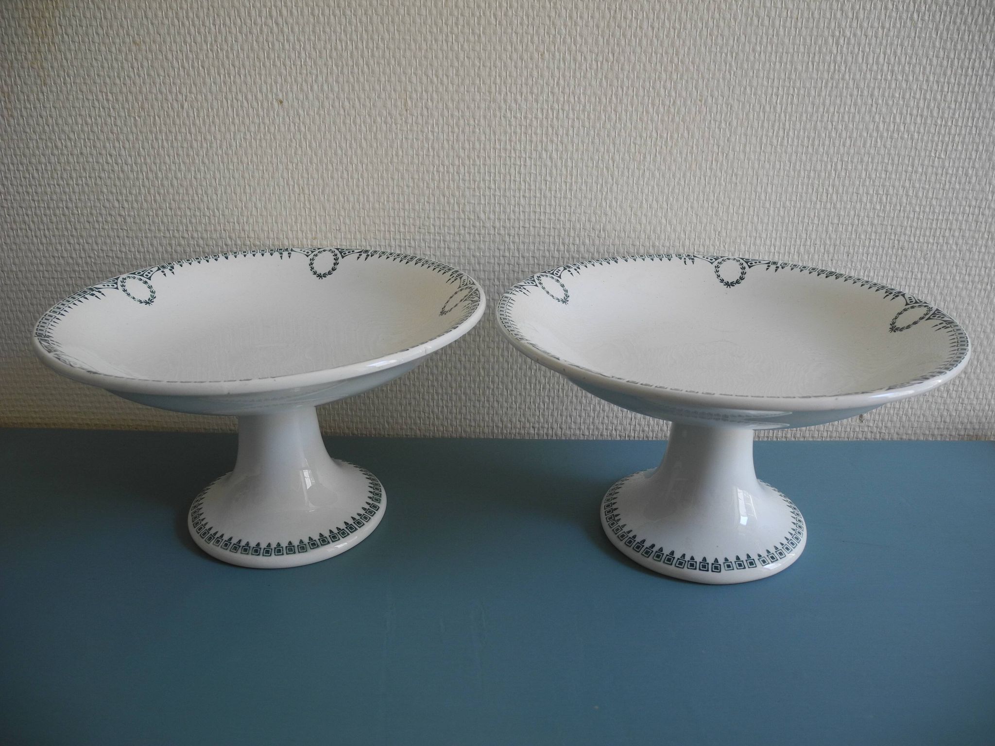 pair of St Amand earthenware compote dishes, new factories, 30s