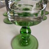 Set de 12 verres gobelets massifs à pied 1960