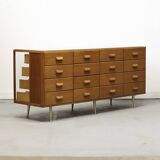 Comptoir de magasin Midcentry - Vitrine