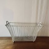 Old large metal basket/basket - laundry basket