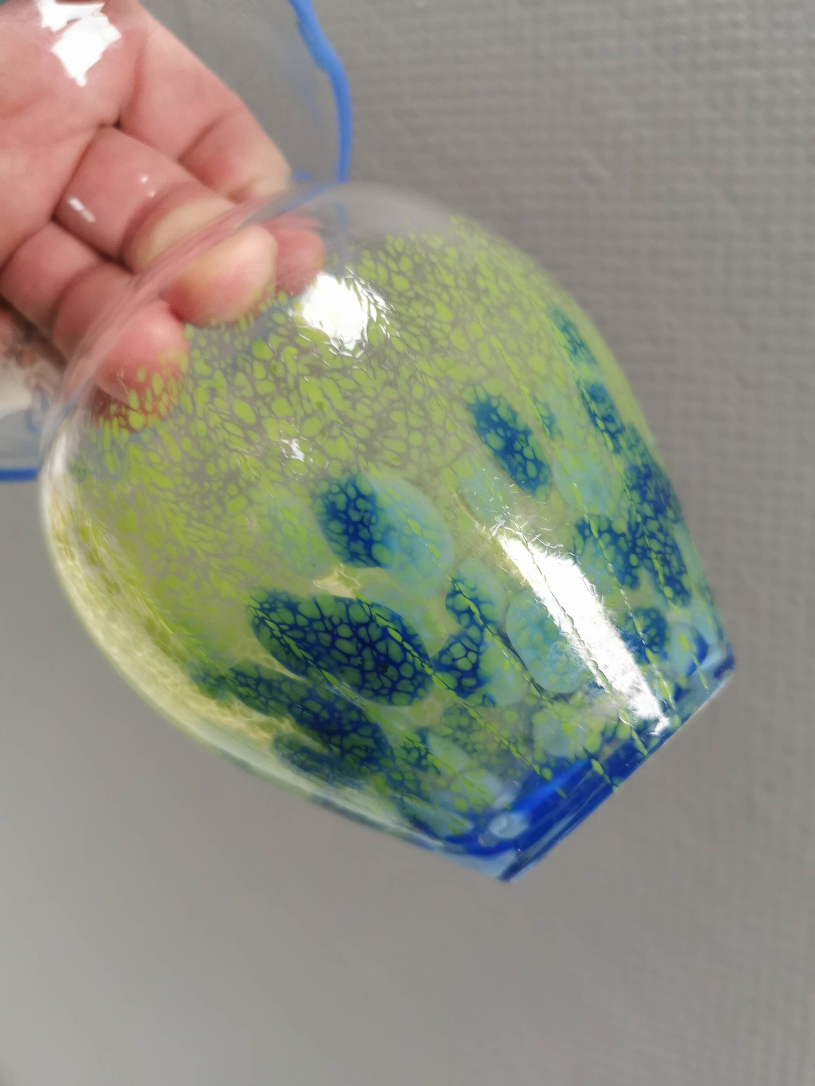 Vase conçu par Monica Backström pour Kosta Boda