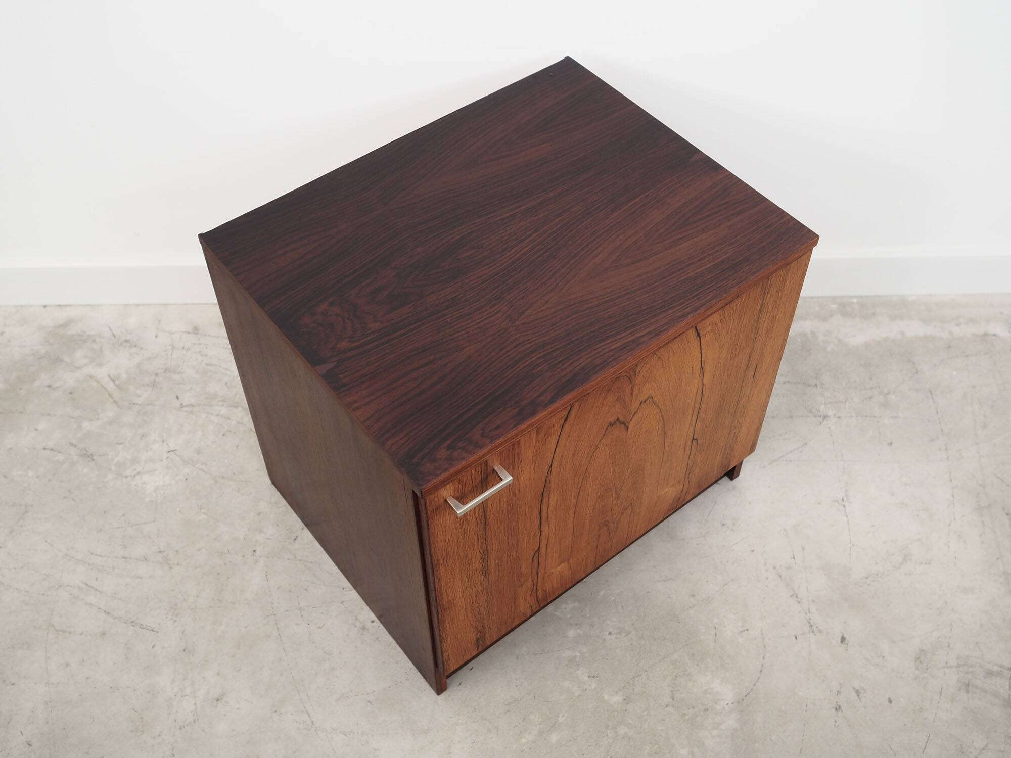 Meuble en palissandre, design danois, années 1960, production : Danemark