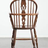 Antique English lowback Windsor chair with beautiful patina