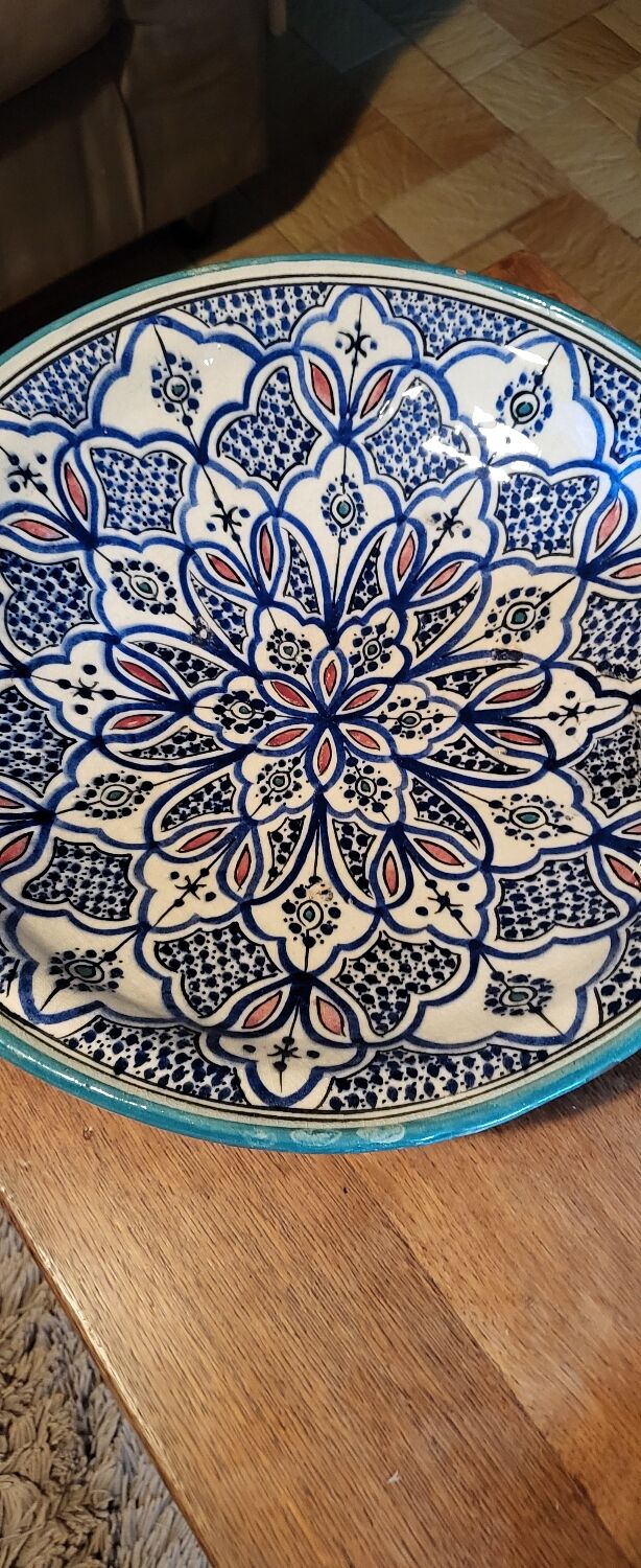 Moroccan art dish