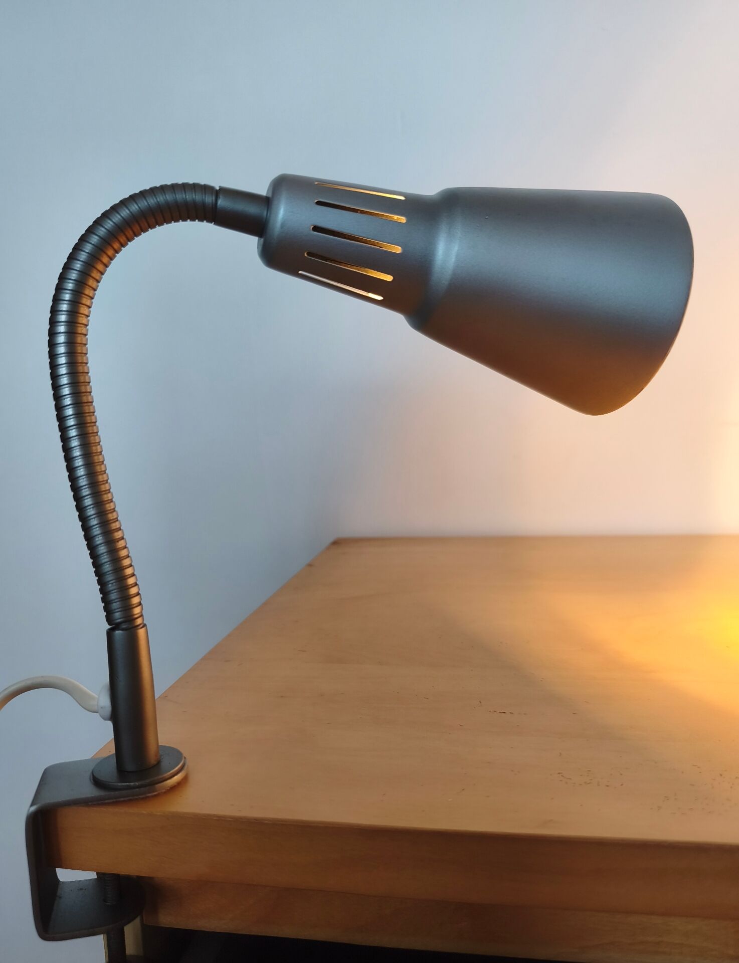 Lampe a pince réglable gris argenté vintage 90's