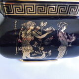 Porcelain candy maker hand-decorated with 24 carat gold Greece 70