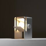 ALUMINUM SHADE LAMP