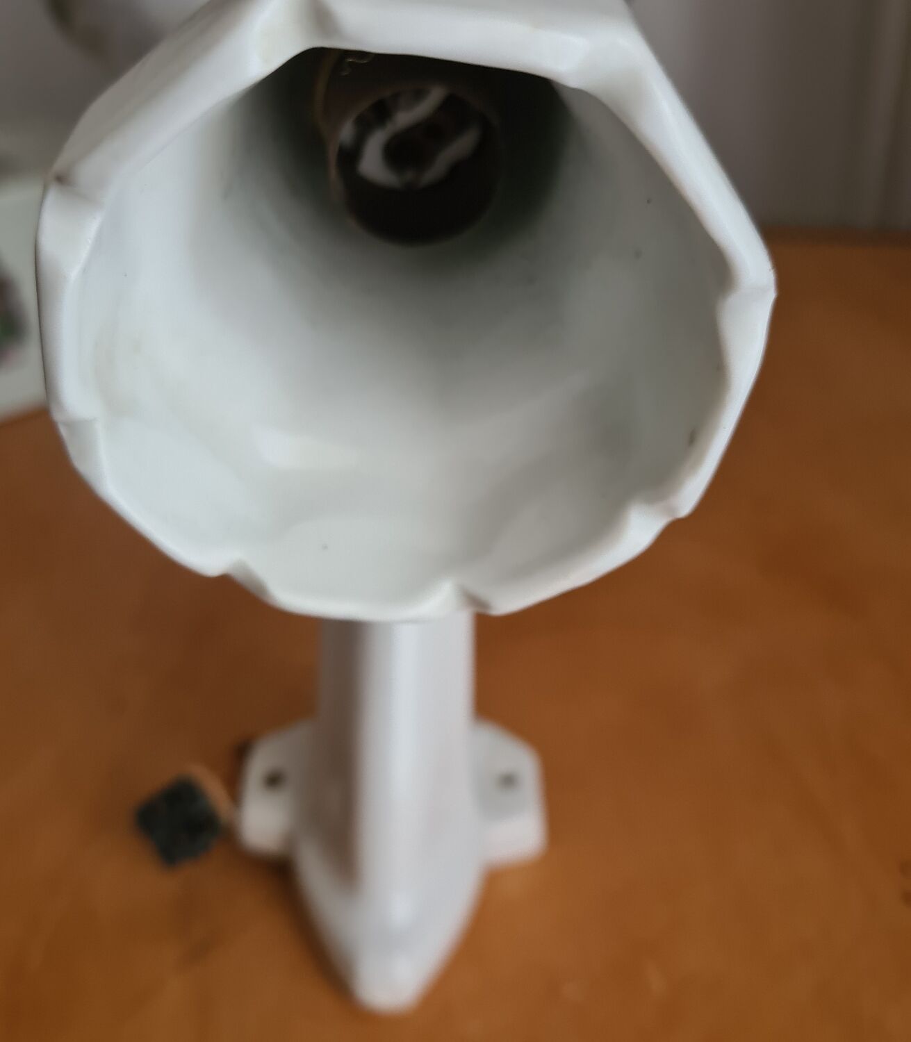 Art Deco ceramic wall light