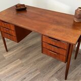 Scandinavian desk with 6 drawers from the 50s/60s