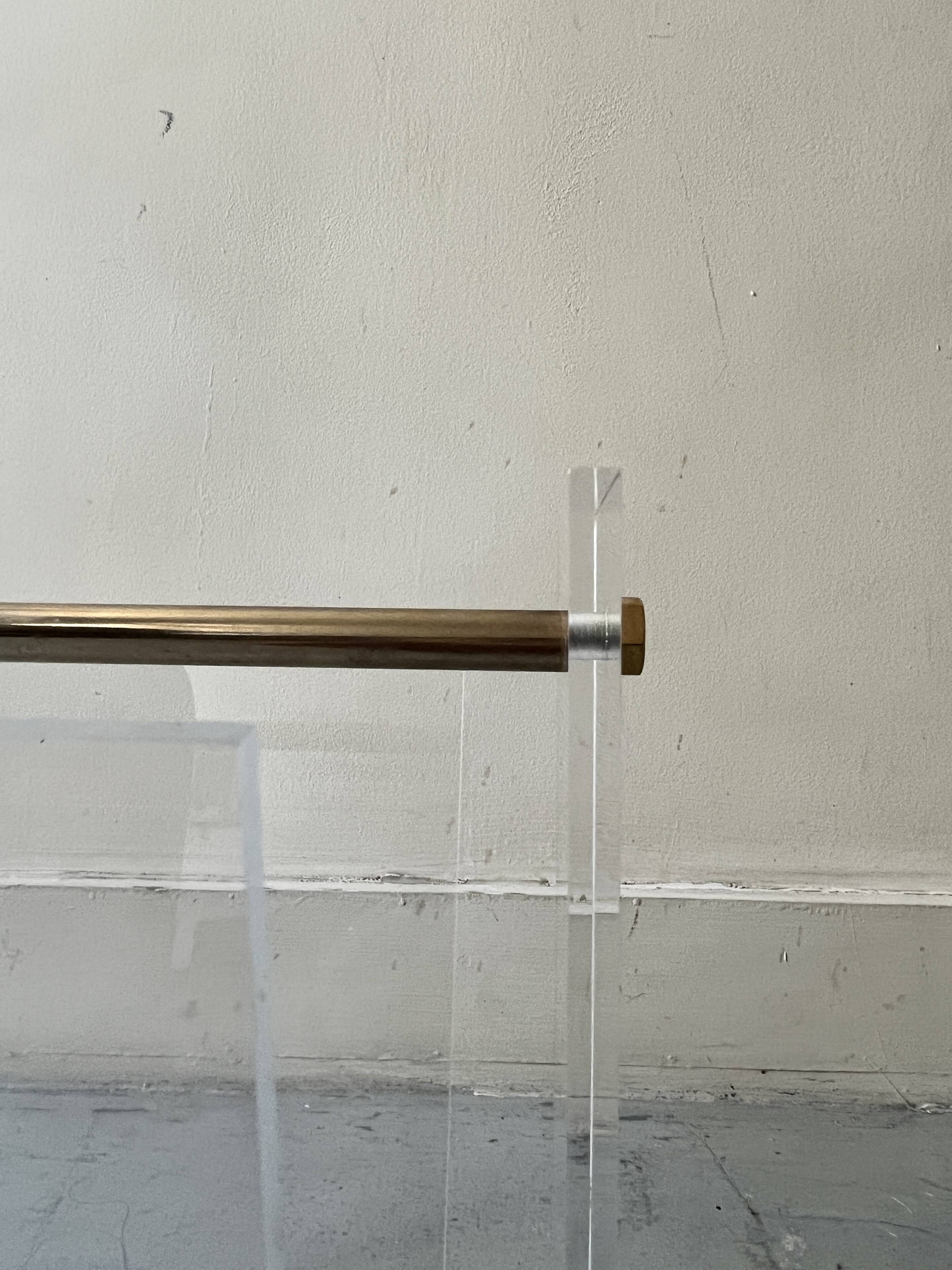 Plexiglas and brass magazine rack - David Lange for Roche Bobois, design 1970