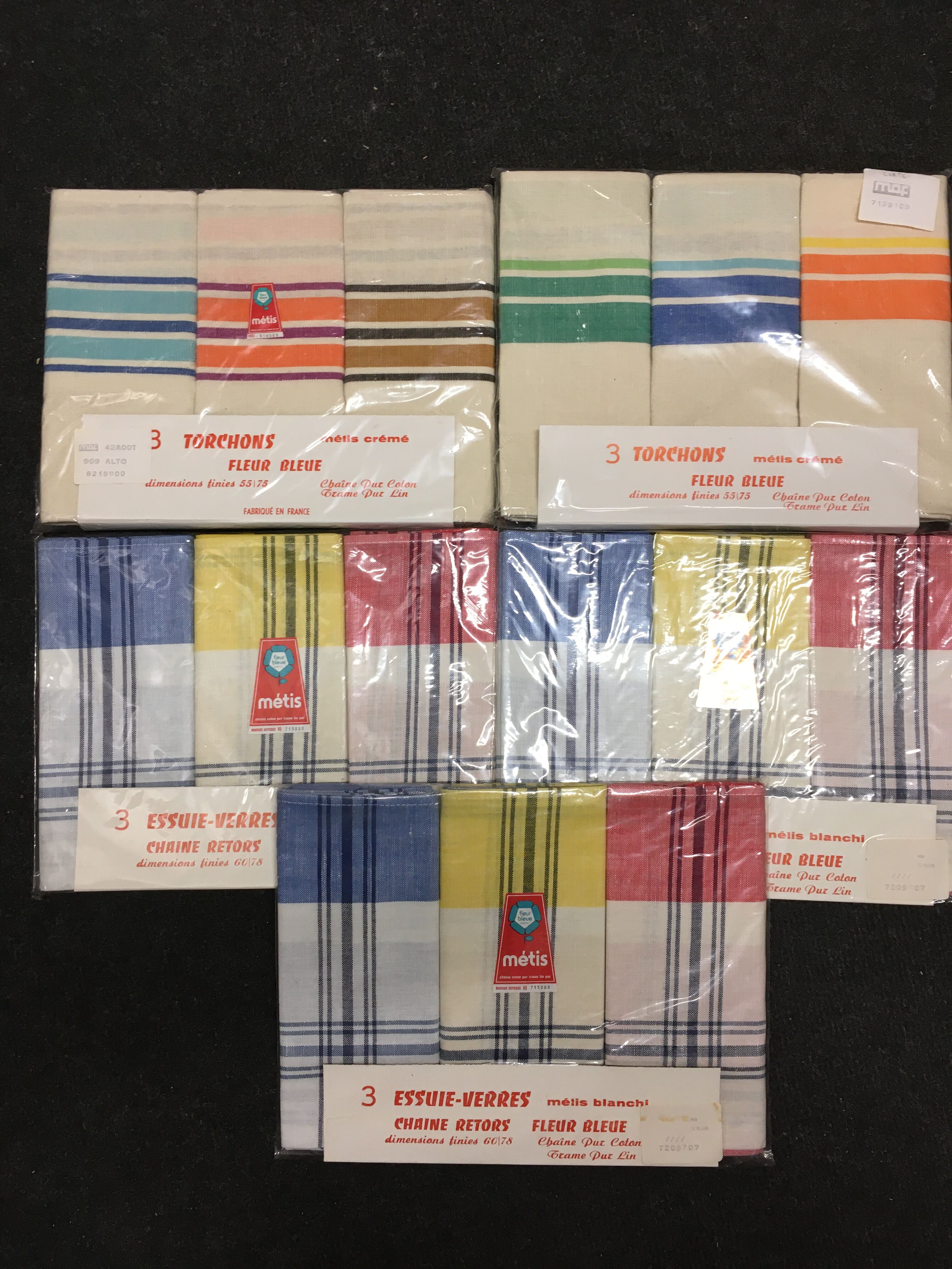 set of 15 old tea towels new in linen and cotton