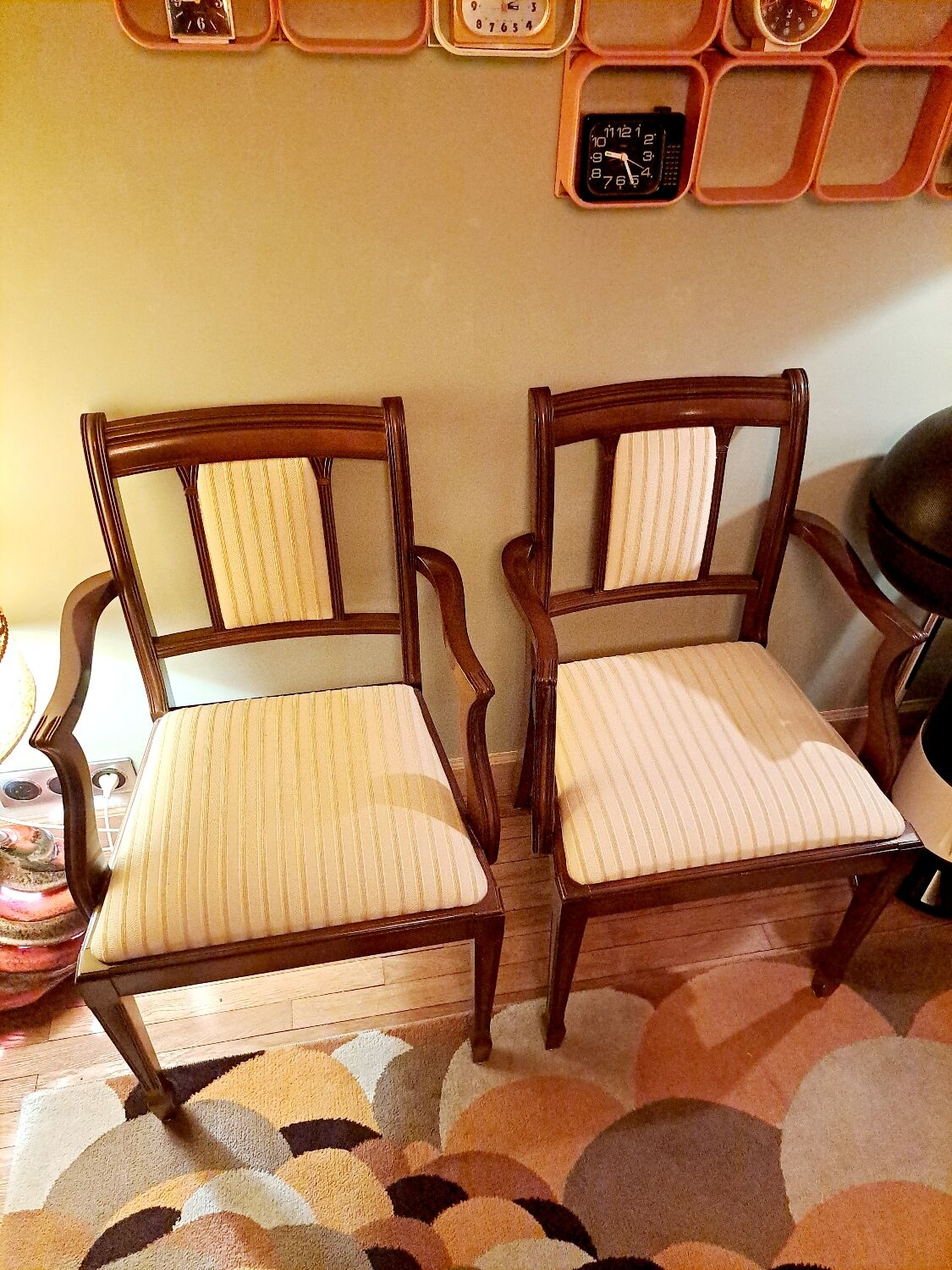 Paires de fauteuils de salon heldense acajou circa 1950