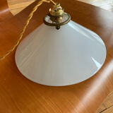 Suspension en opaline blanche
