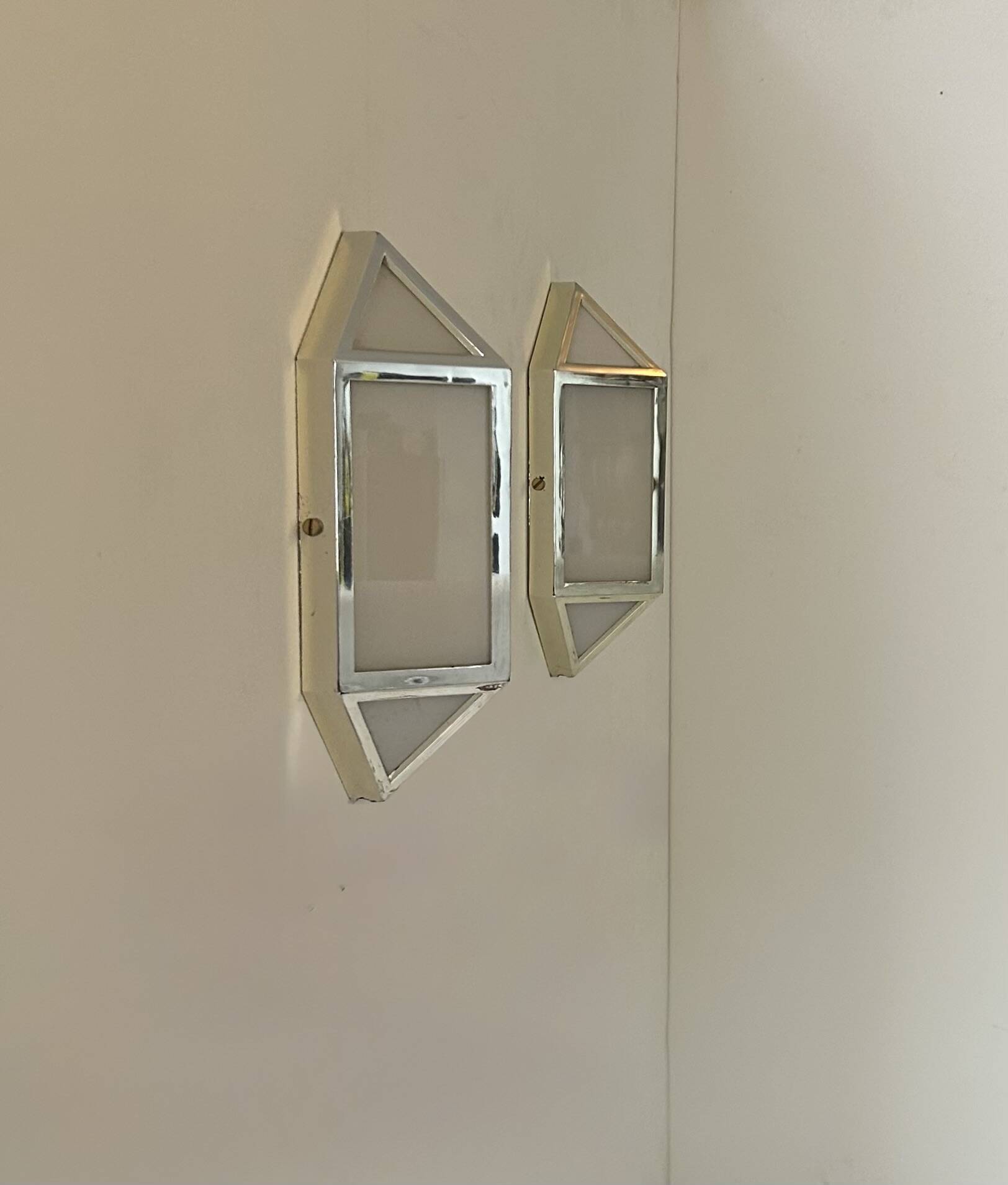 Pair of vintage wall lights, chrome-plated ABS and satin-finish Perspex, France, 1980