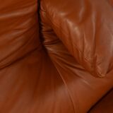 "675 maralunga" sofa by vico magistretti for cassina