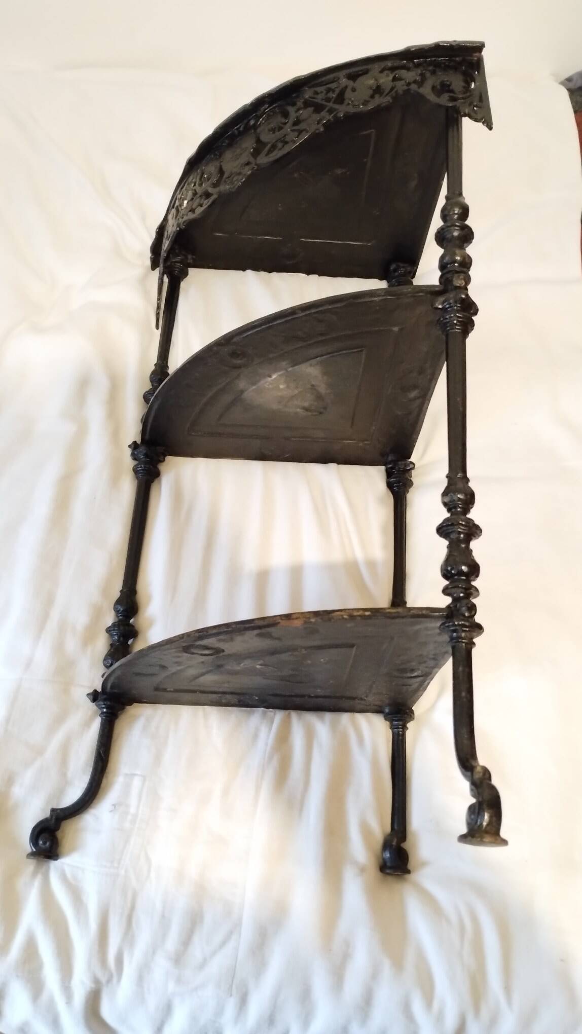 Cast iron corner shelf