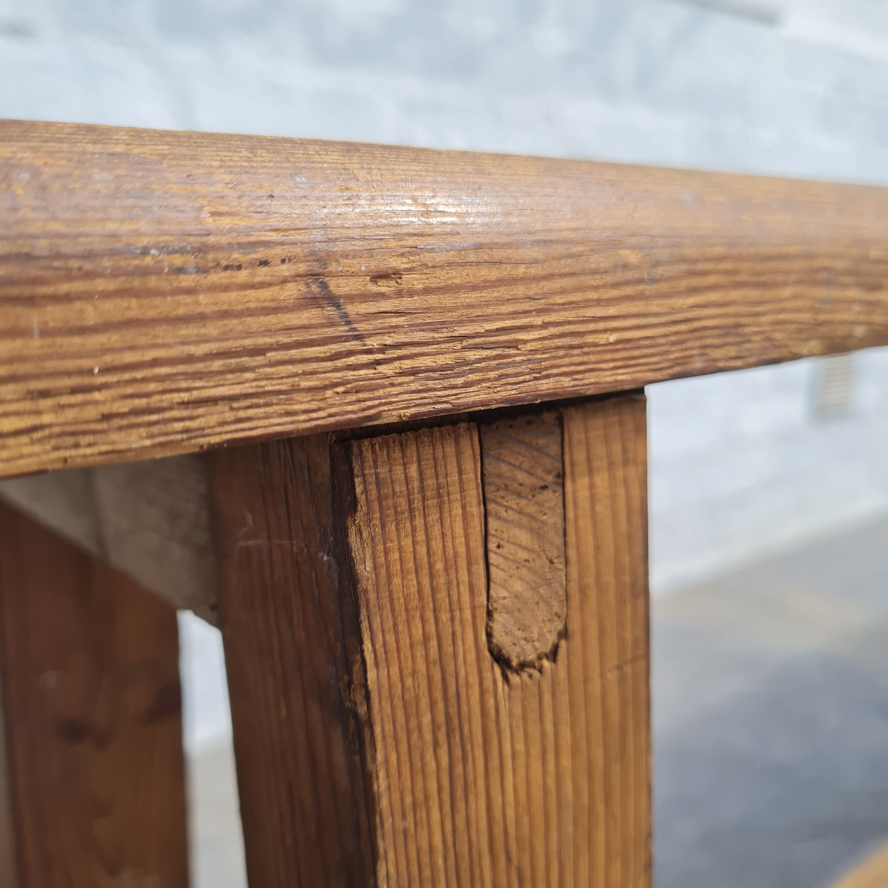 Farm bench