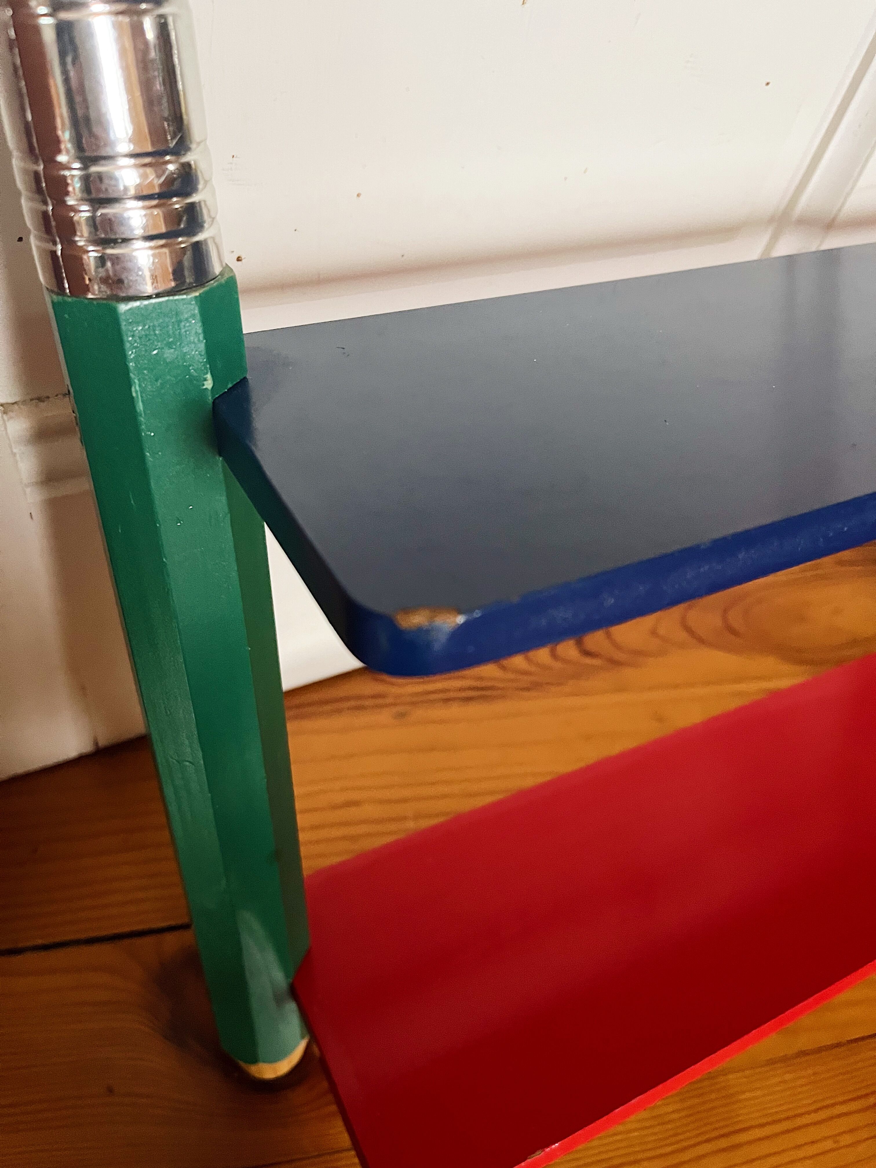 Wall floor pencil Pierre Sala