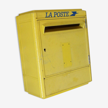 Boîte aux lettres la poste ancienne