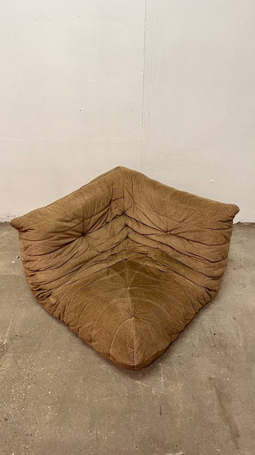 Togo corner fireside chair Ligne Roset