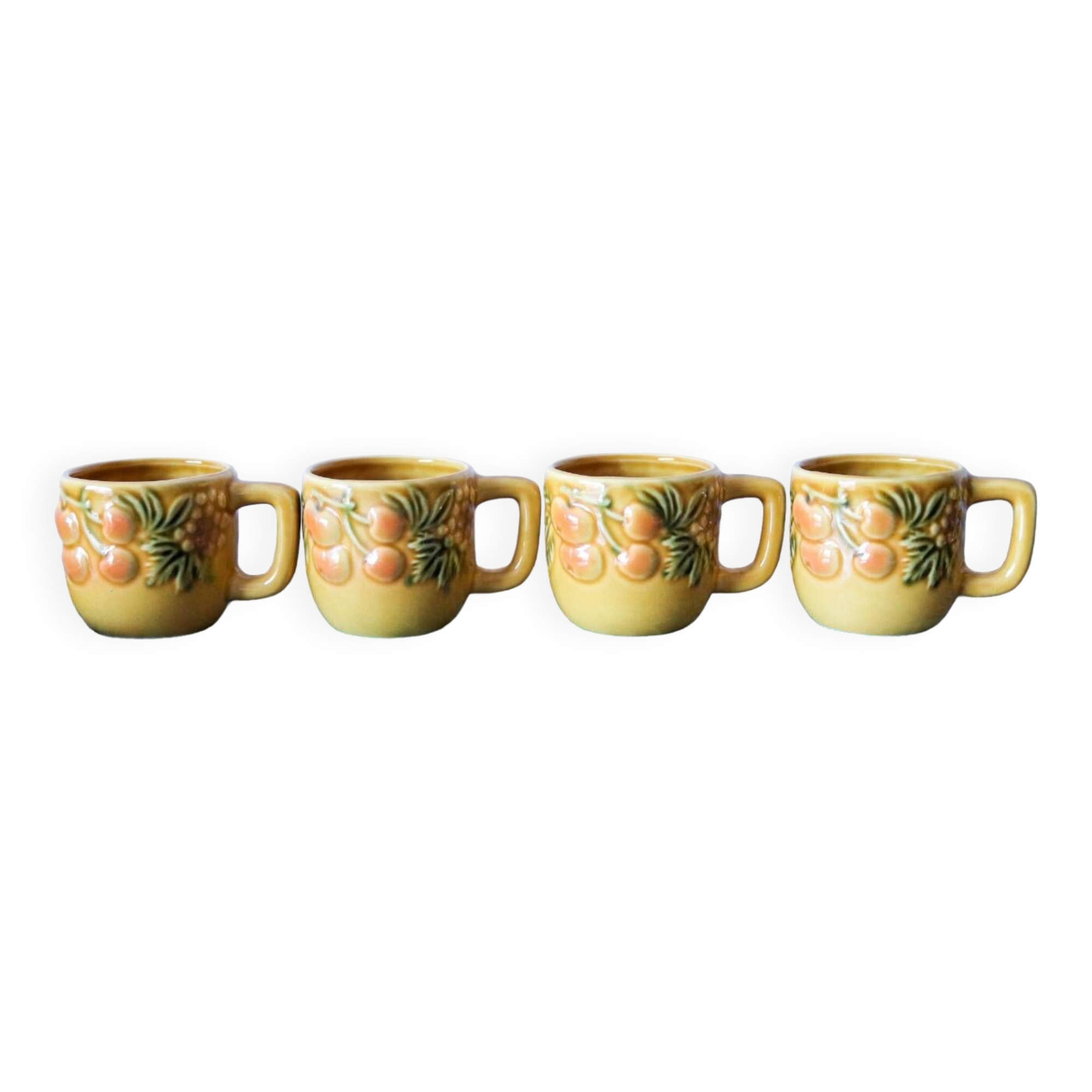 4 vintage slip fruit cups
