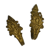 Paire de porte-embrasses en bronze dorée style Rocaille