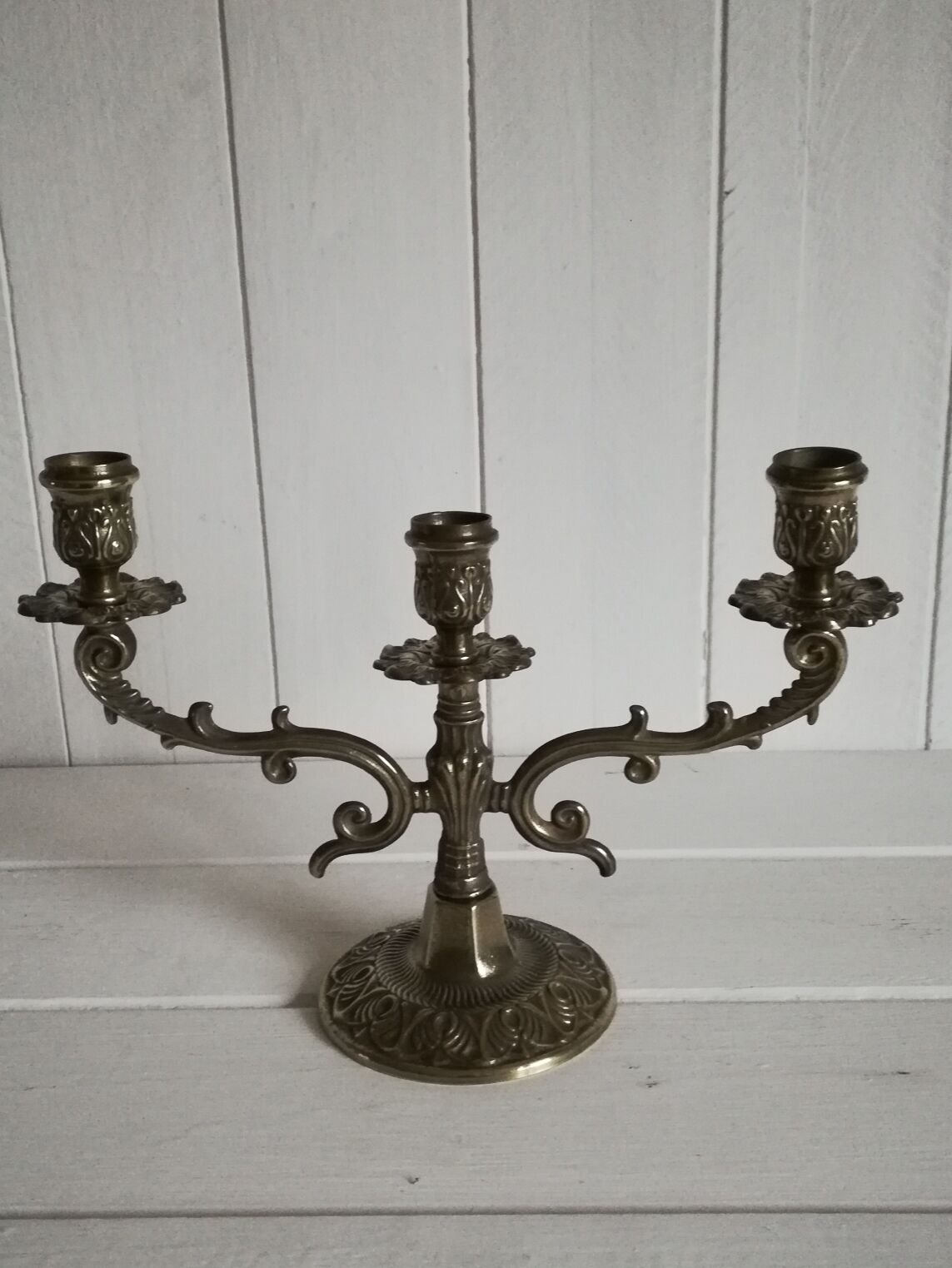 3-spoke brass candle holder