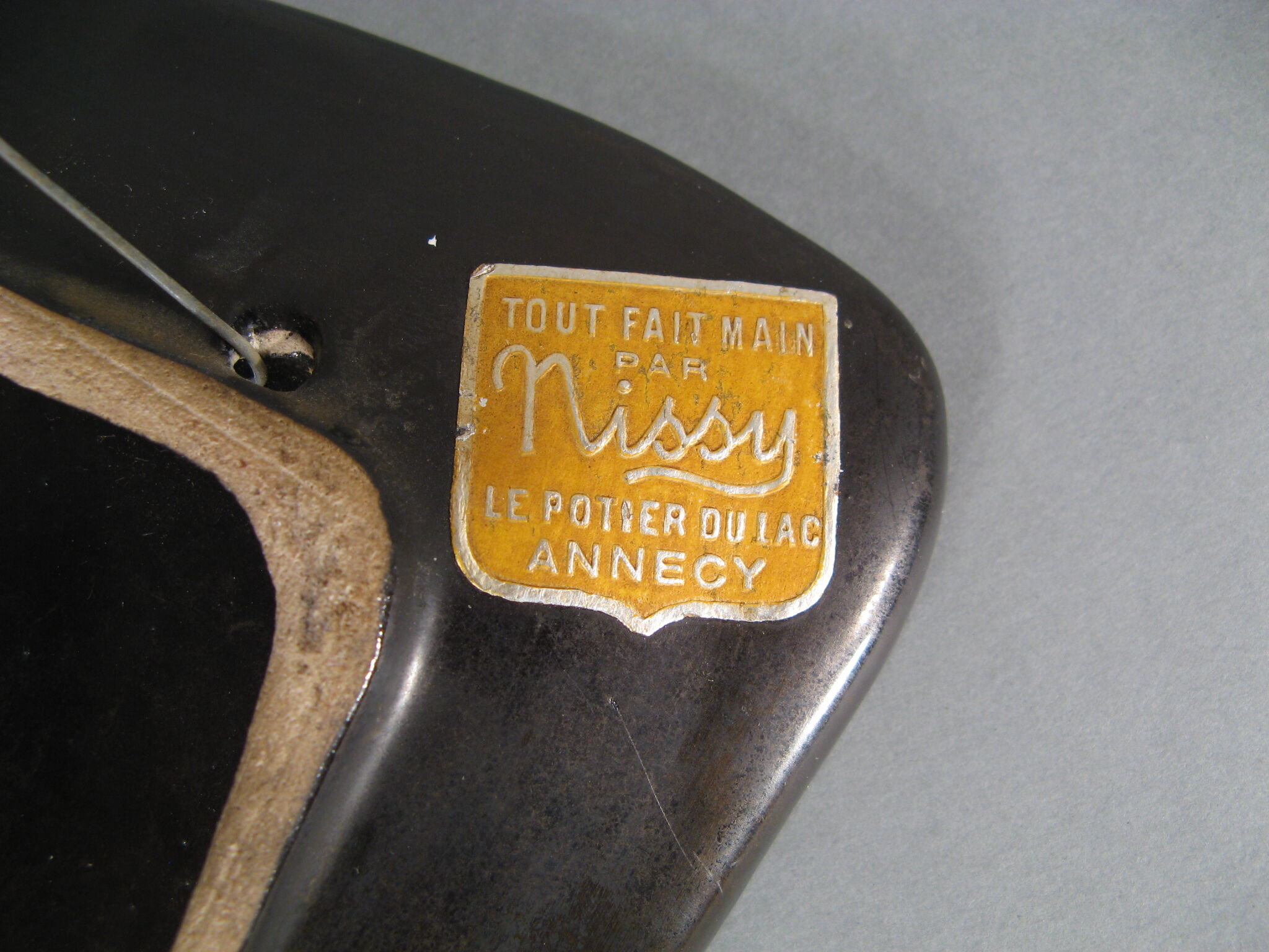 Vintage ceramic wall plate ibex décor nissy annecy the potter of the lake