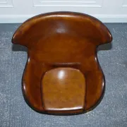 Chaise Egg Vintage Teintée à la Main en Brun Whisky