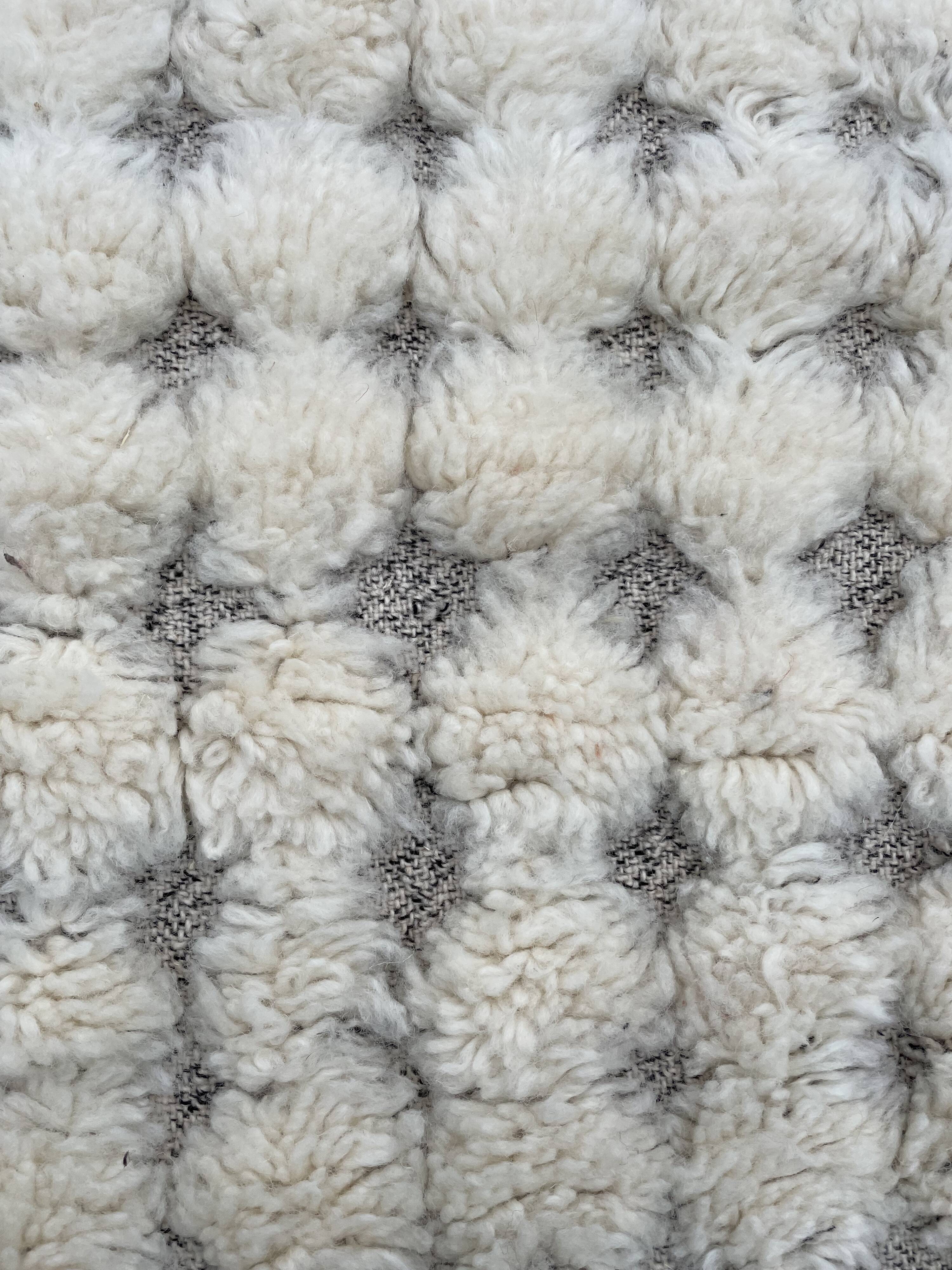 Beni Ouarain Berber carpet new 175x240 cm